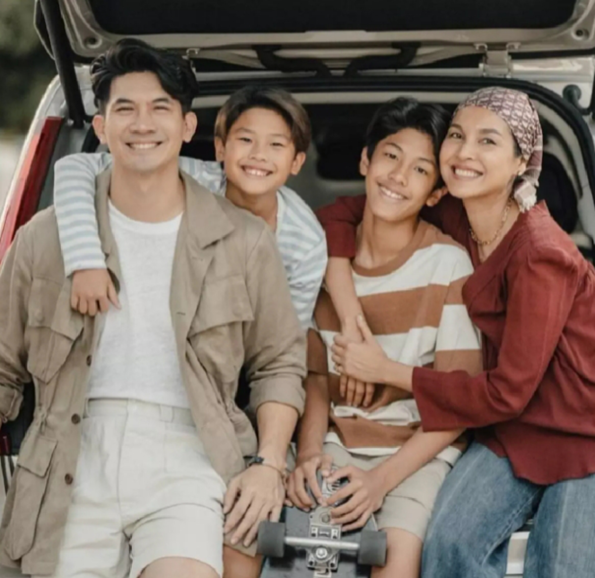 หน่อย บุษกร