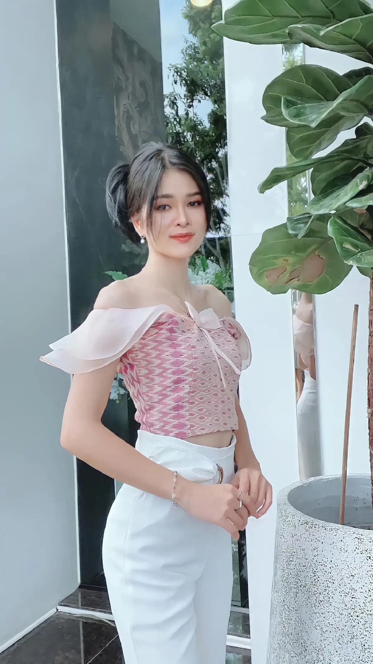 เอ๋ มิรา ทนายเก่ง โหนกระแส หนุ่ม กรรชัย