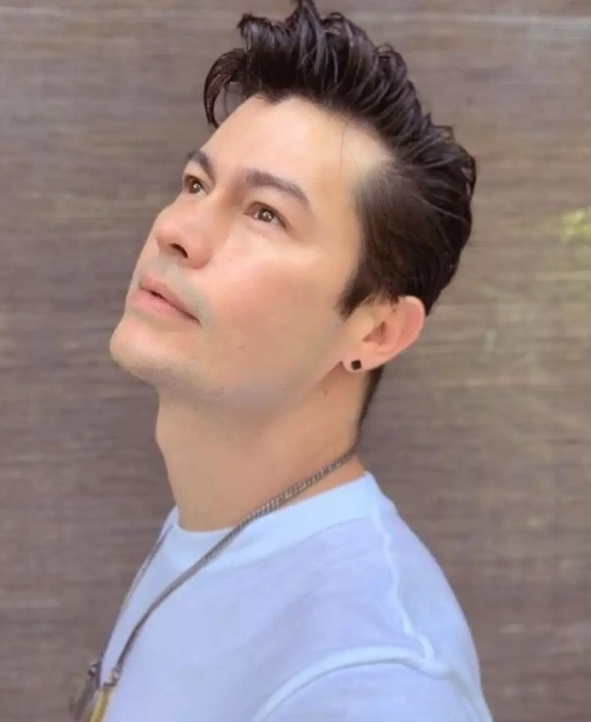 อ้น สราวุธ เปิดตัวสาวใหญ่