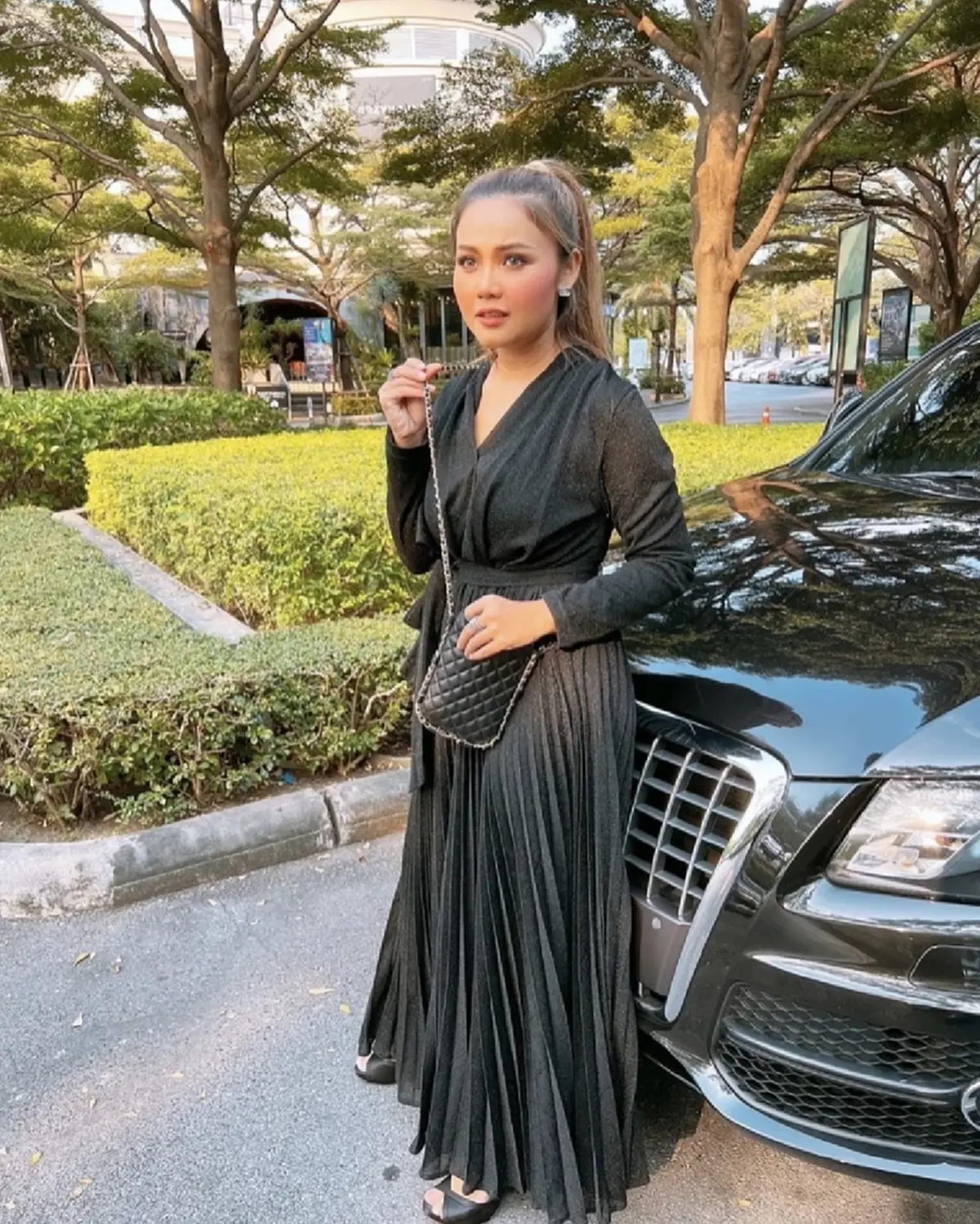 ภาพล่าสุด ตั๊กแตน ชลดา