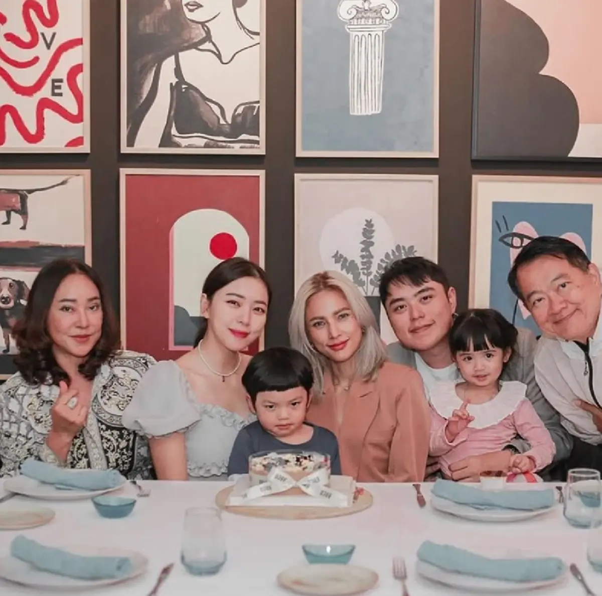 ดีเจเพชรจ้า  นิวเคลียร์ หรรษา เซ็นใบหย่า หย่า เลิก ดาราเลิกกัน วันเกิด 