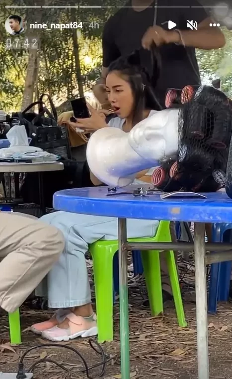 หนุ่มนาย โผล่นั่งคุม แพท ณปภา กลางกองถ่ายในป่า พร้อม โชว์โมเมนต์หวานๆ