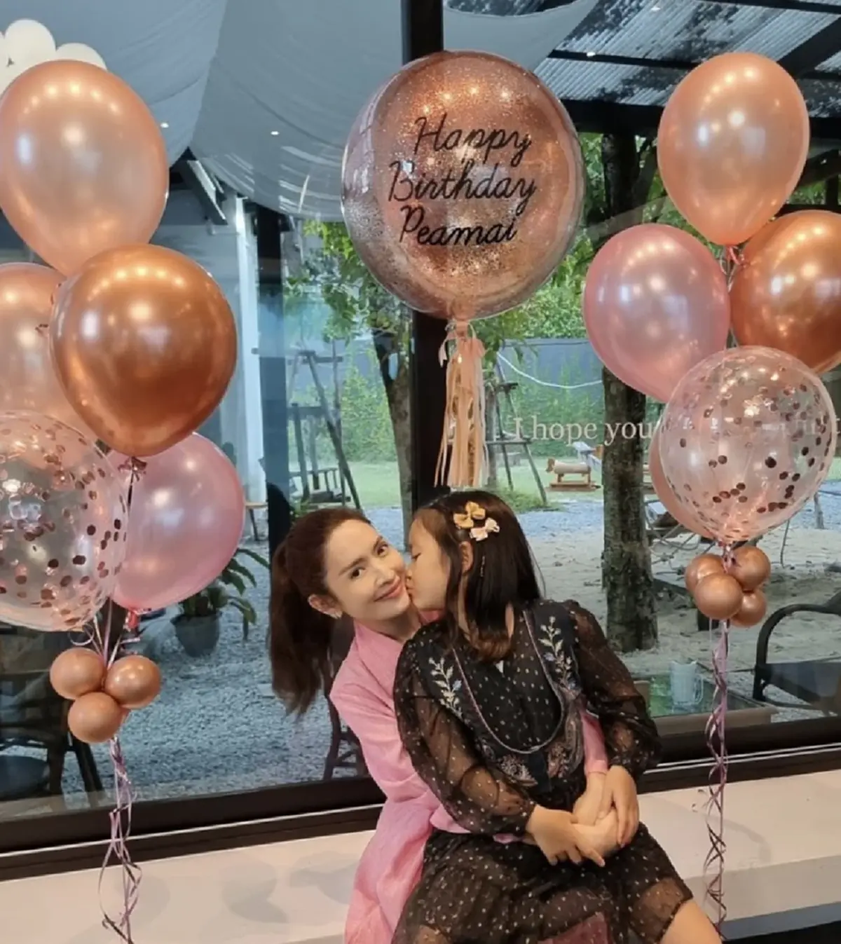 คุณปู่ไพวงษ์ เตชะณรงค์ โผล่กลางไอจีอดีตลูกสะใภ้ แอฟ ทักษอร