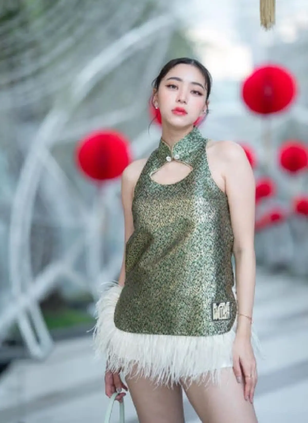 นิวเคลียร์ แคปชั่นล่าสุดประกาศโสด / นิวเคลียร์ โสด /  ดีเจเพชรจ้า-นิวเคลียร์ เลิกกัน 