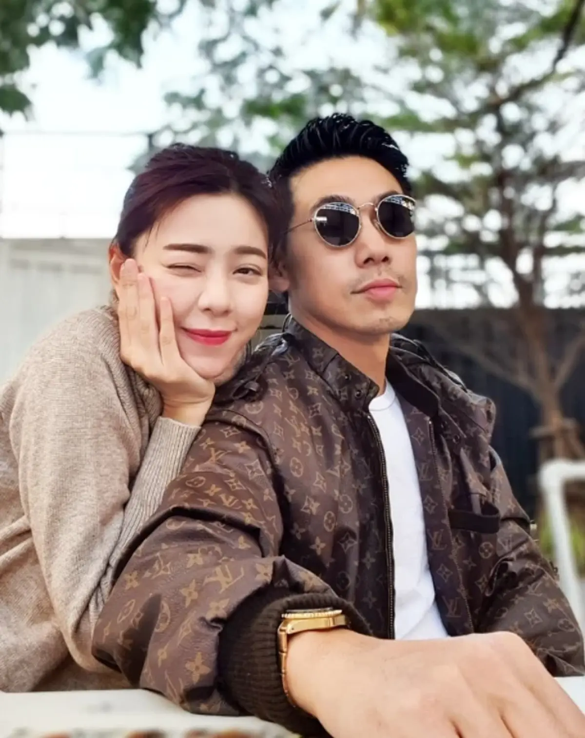 นิวเคลียร์ แคปชั่นล่าสุดประกาศโสด / นิวเคลียร์ โสด /  ดีเจเพชรจ้า-นิวเคลียร์ เลิกกัน 