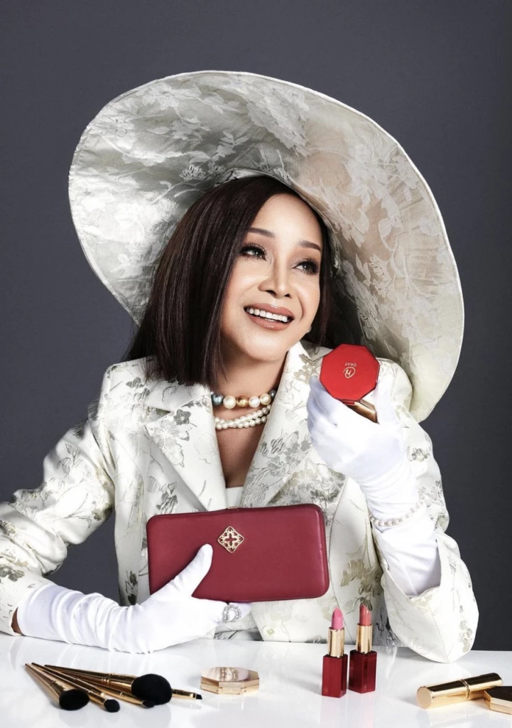 นกน้อย อุไรพร ภาพล่าสุด เปิดภาพล่าสุด น้องฉัตร สะบัดโฉม 