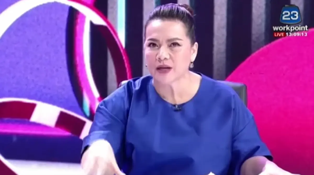 "หนูแหม่ม" หน้าเหวอโดน "ลีน่าจัง" ด่ายับกลางรายการสด ลามไปถึงโปรดิวเซอร์