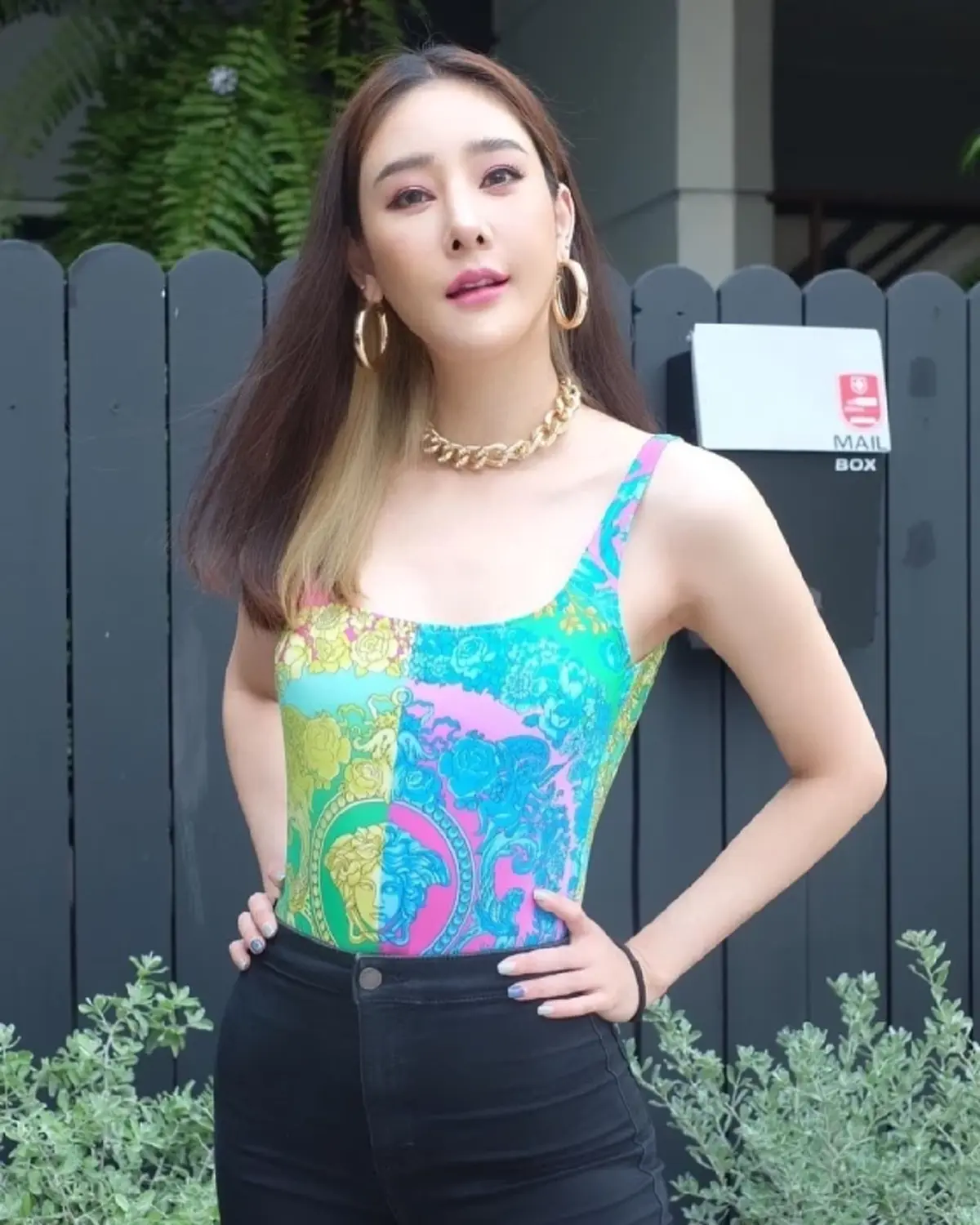 "เบนซ์ พริกไทย" ภรรยา "ไฮโซปอ" แสดงความเสียใจ หลังพบร่าง "แตงโม นิดา"
