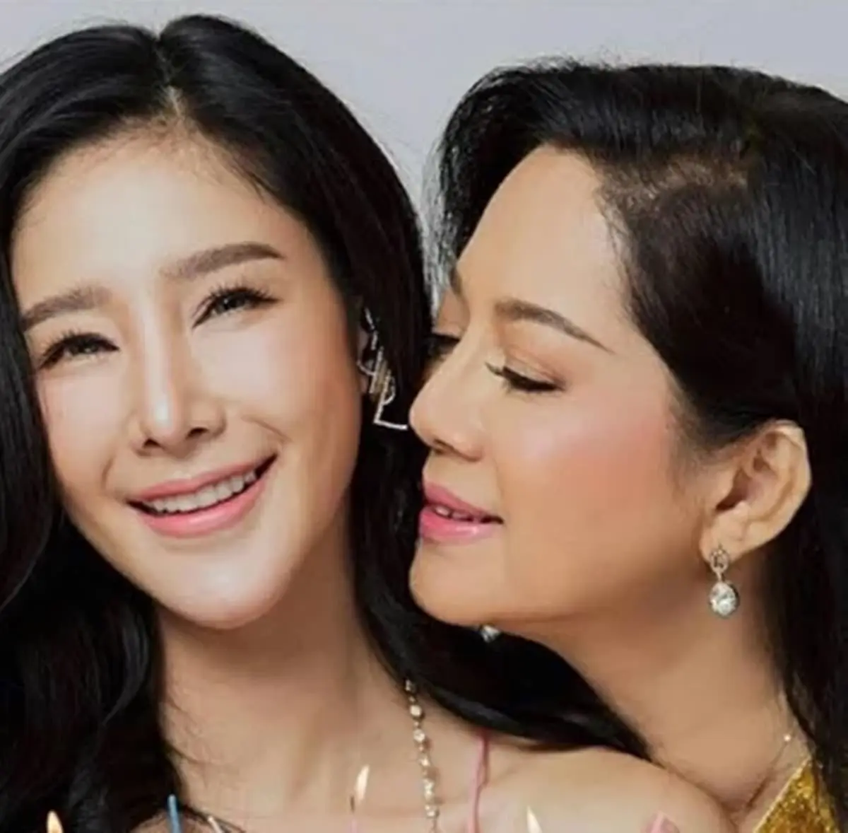 เศร้า "แตงโม" กับแม่ เพิ่งกลับมาคุยกันไม่กี่ปี เปลี่ยนชื่อ "นิดา" ก็เพื่อแม่