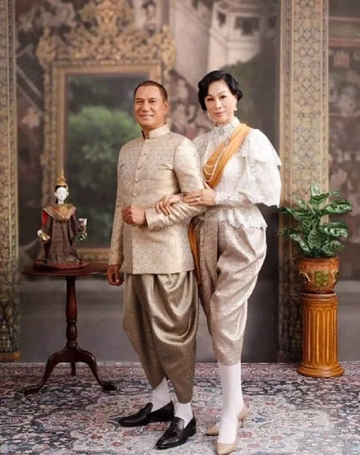 ส่องโฉมหน้า ภรรยา “สรพงศ์ ชาตรี" ดีกรีรองนางสาวไทย เคียงข้างจนวันสุดท้าย