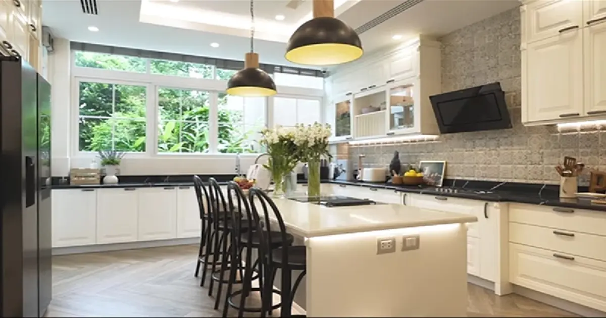 เปิดบ้าน ดีเจพุฒ จุ๋ย วรัทยา บ้านหรู