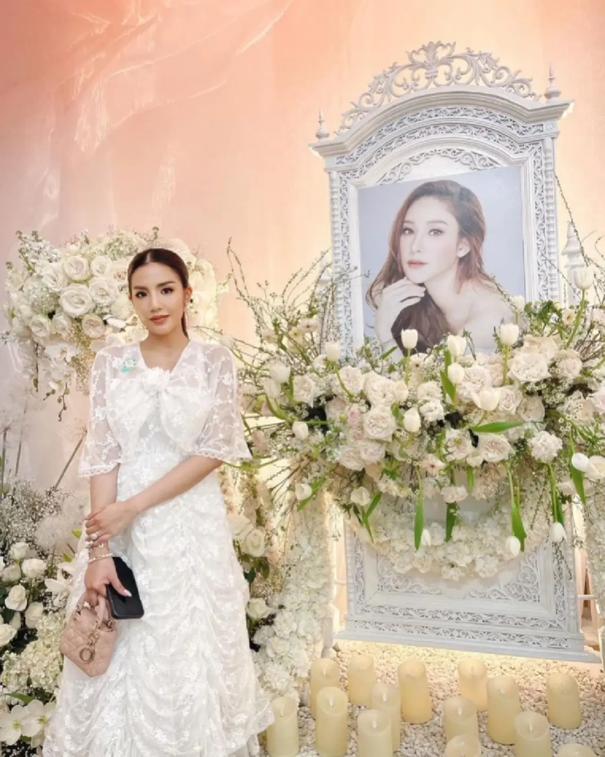 "ใบเตย อาร์สยาม" สะอื้นไห้ "แตงโม นิดา" มาหา หลังกลับจากพิธีไว้อาลัยวันสุดท้าย