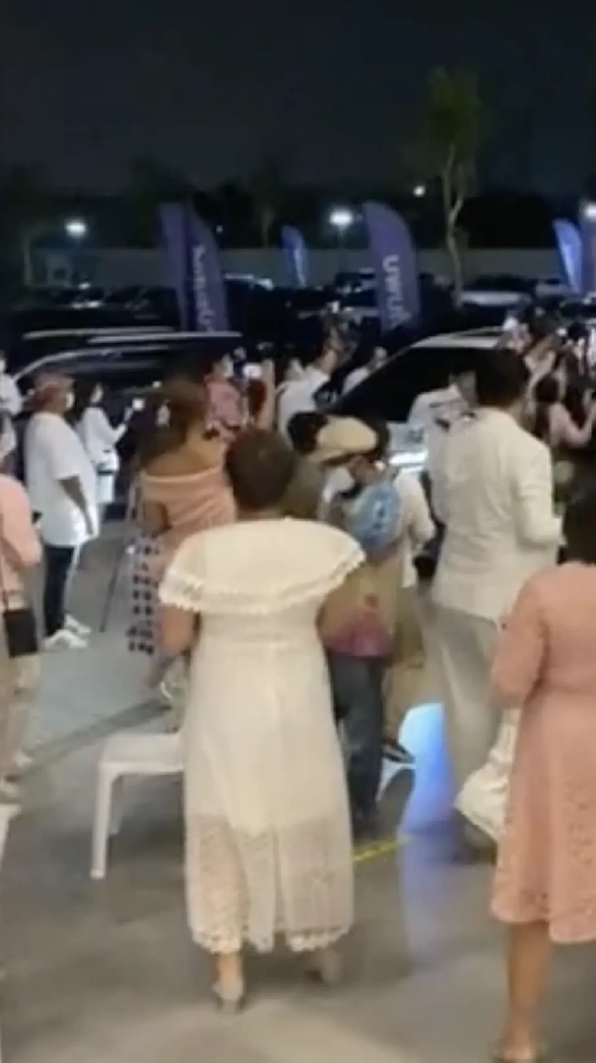  แอนนา ทีวีพูล-ฮิปโป เจอ แซน วิศาพัช 