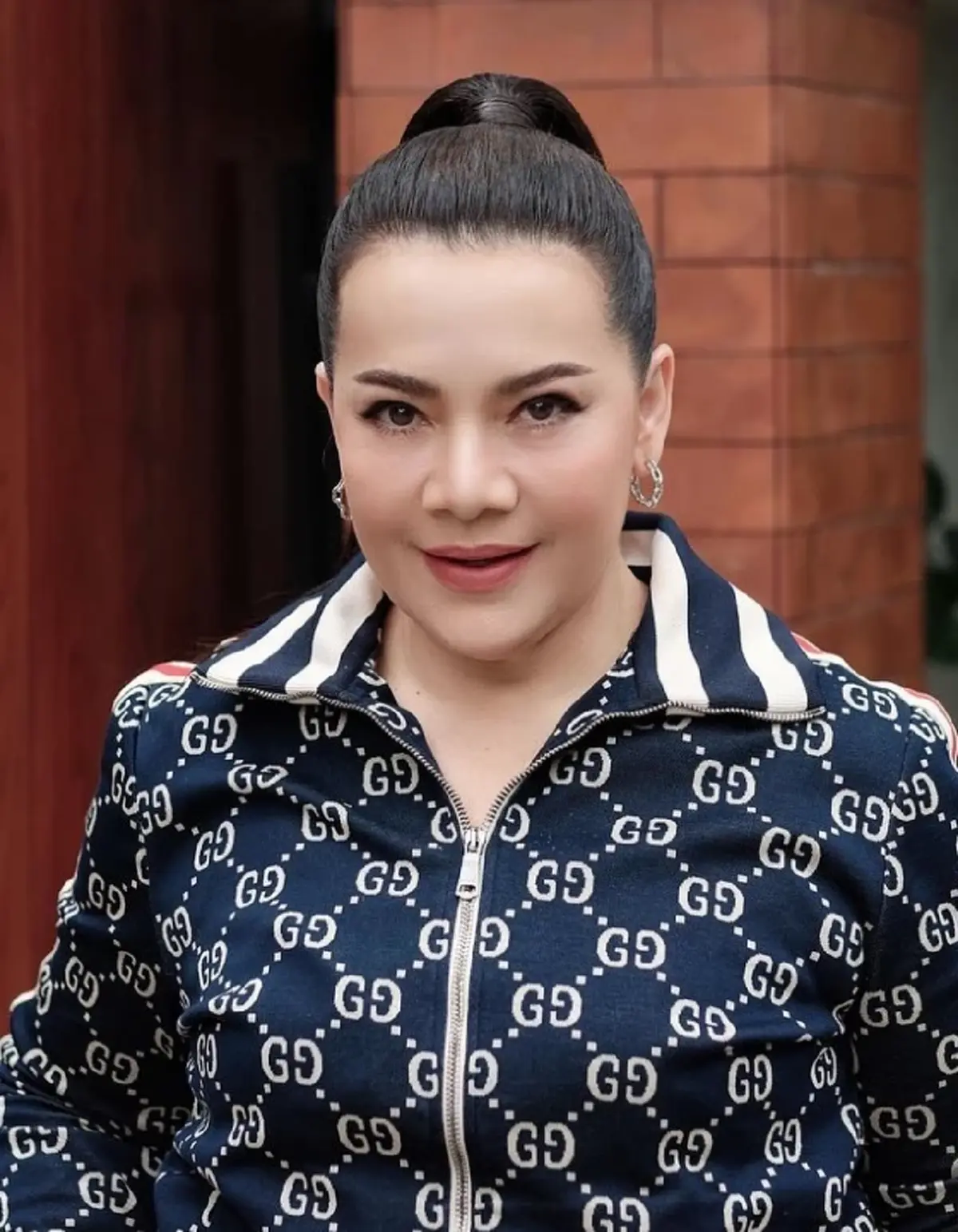 จิน จรินทร์ ไฮโซจิน สามีหนิงปณิตา  โพสต์ พริกไทย หนูแหม่ม สุริวิภา คอมเมนต์ 