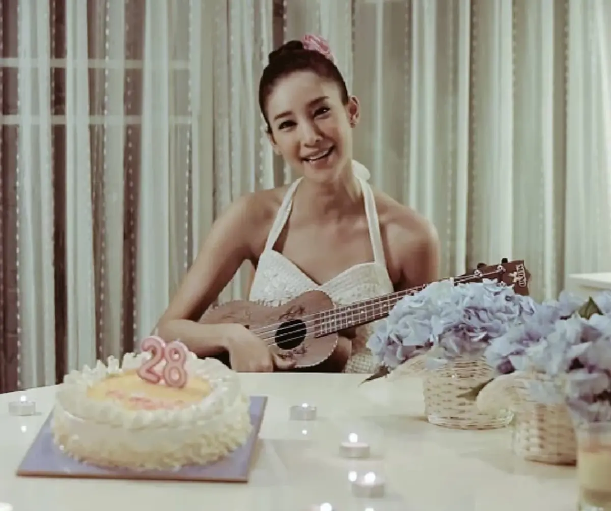 รู้สาเหตุ โตโน่ ภาคิน หลั่งน้ำตาปล่อยโฮหลังจบพิธีอาลัย แตงโม นิดา