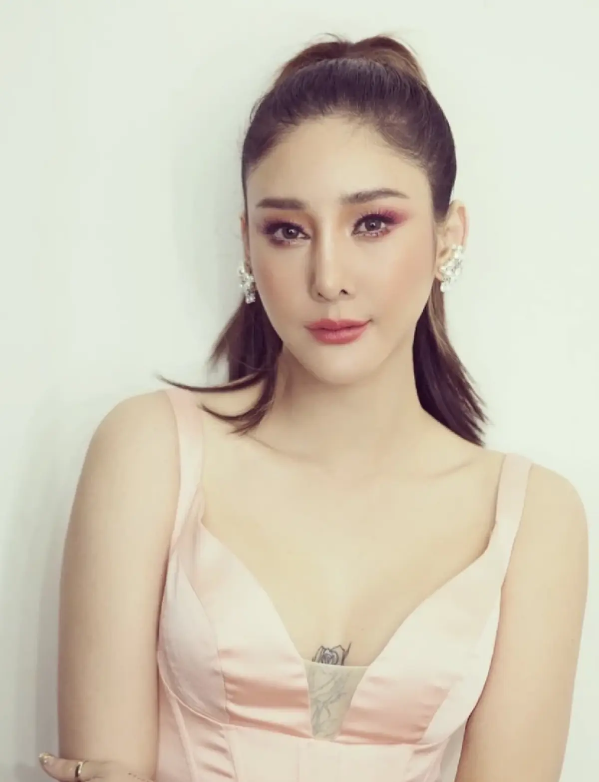 แซน วิศาพัช เคลื่อนไหวถึง แตงโม นิดา ในคืนสุดท้าย