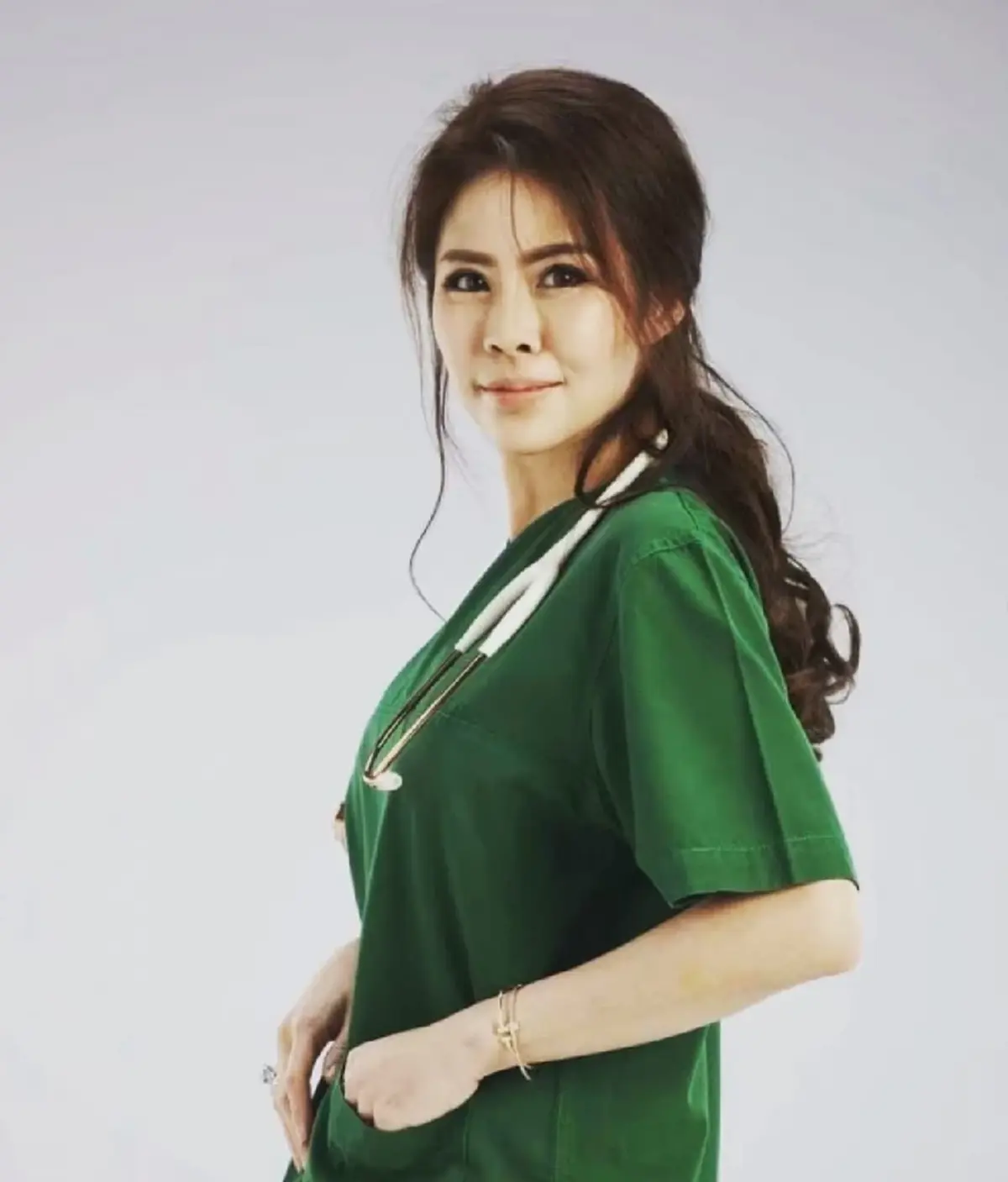 หมอของขวัญ โพสต์ล่าสุด แตงโม นิดา ทนายดัง แตงโมนิดาล่าสุด 