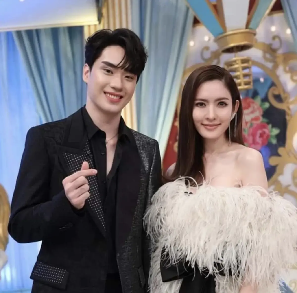 ตี๋ ธนพล รุกหนัก แอฟ ทักษอร / ตี๋ ธนพล ประกาศชอบ แอฟ ทักษอร / ตี๋ ธนพล แอฟ ทักษอร