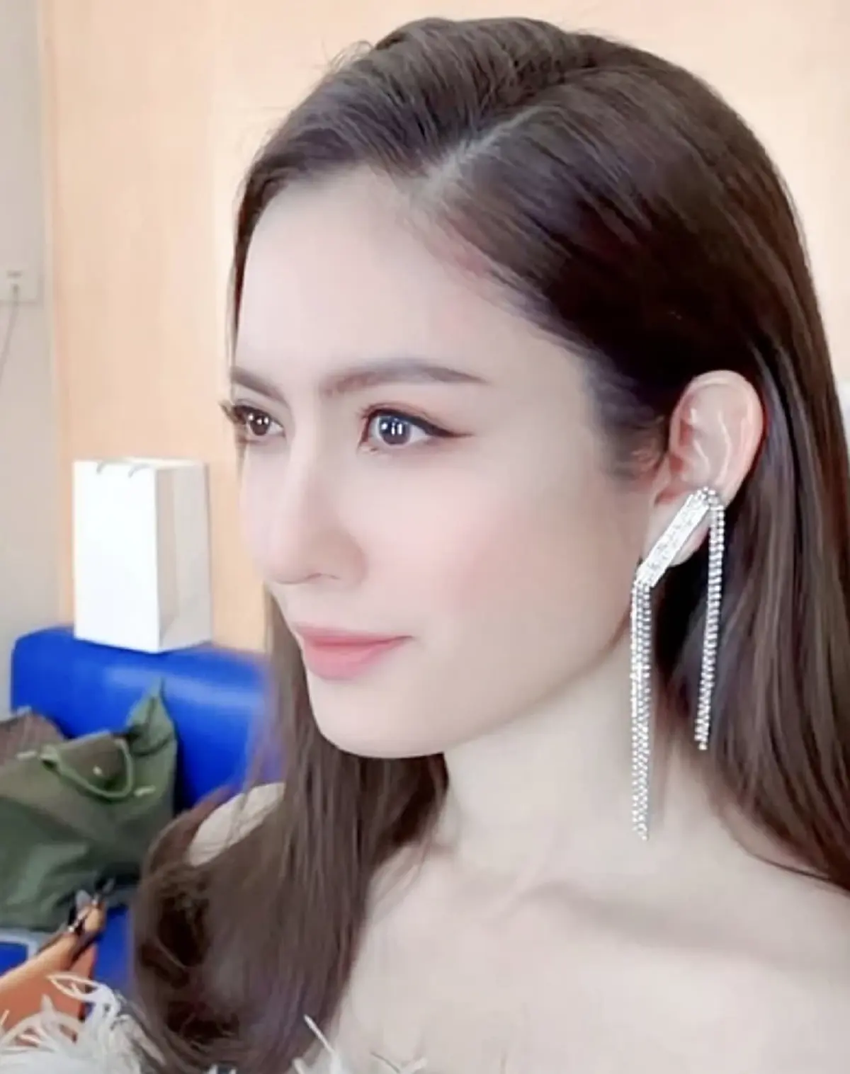 ตี๋ ธนพล รุกหนัก แอฟ ทักษอร / ตี๋ ธนพล ประกาศชอบ แอฟ ทักษอร / ตี๋ ธนพล แอฟ ทักษอร