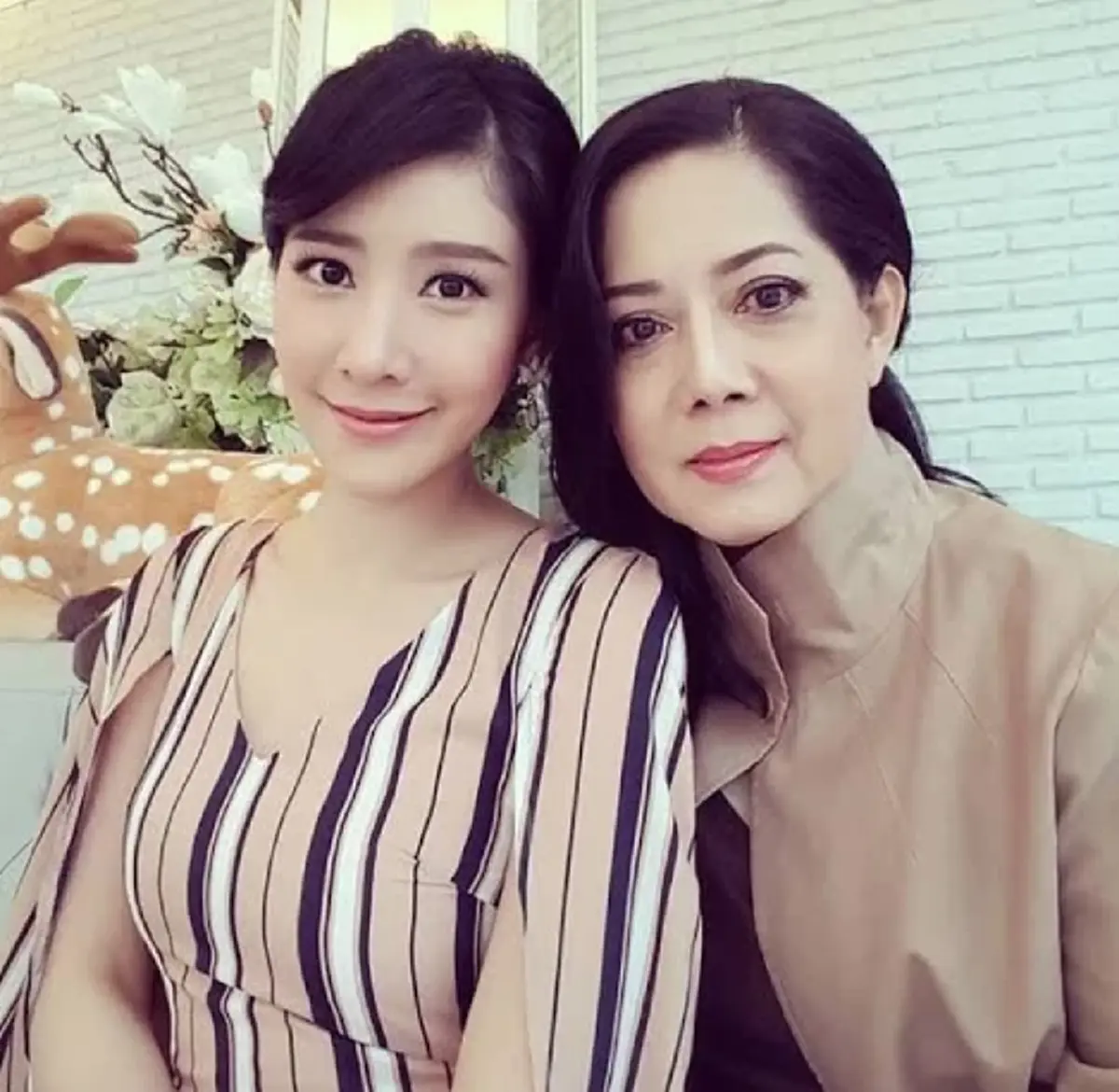 นุ่น วรนุช แตงโม นิดา แม่แตงโม นิดา โหนกระแสล่าสุด 