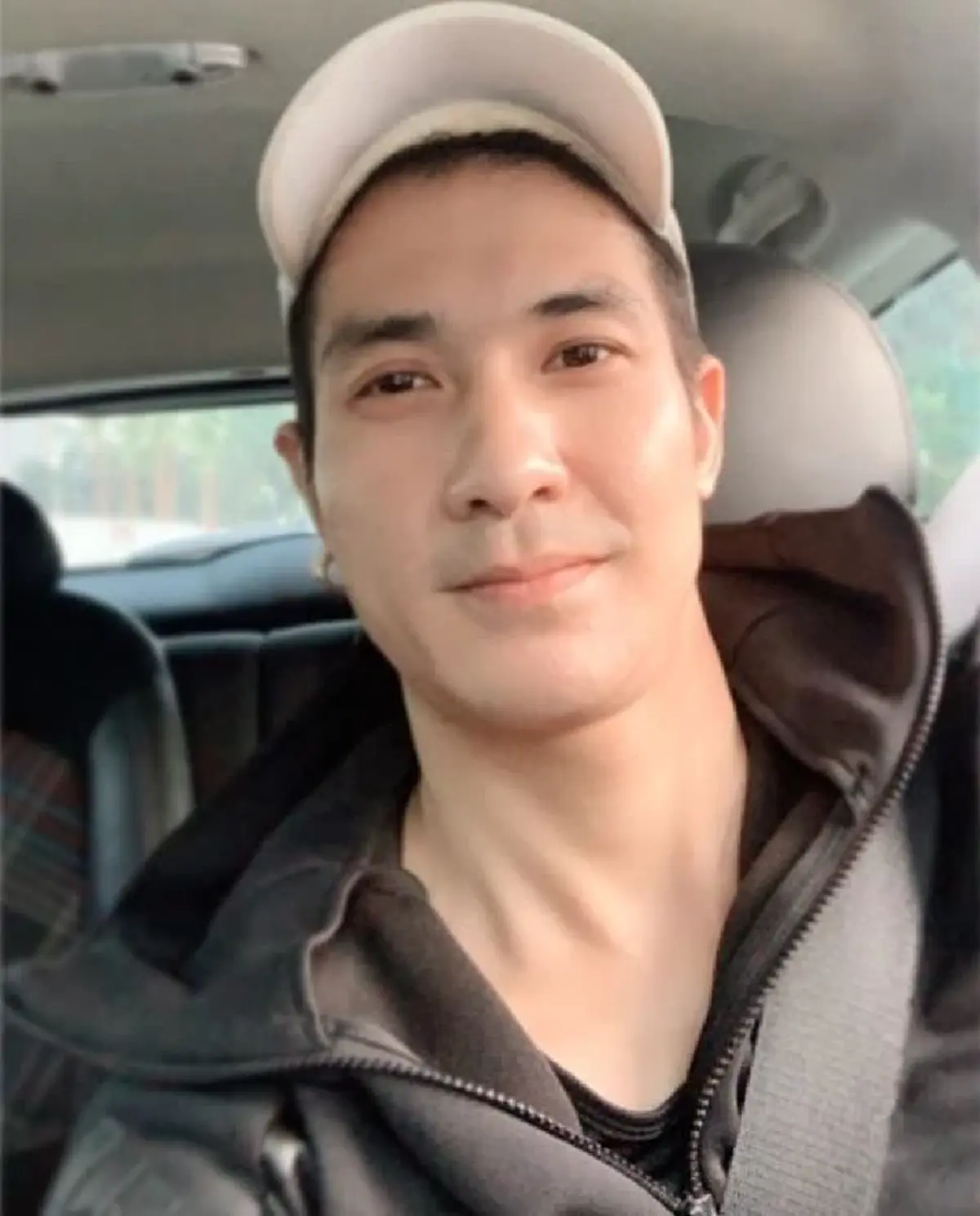 แต๊งค์ พงศกร ฟาดสนั่นกลางดึก มหัศจรรย์ กิ้งก่าเปลี่ยนสี ชาวเน็ตคอมเมนต์แรง