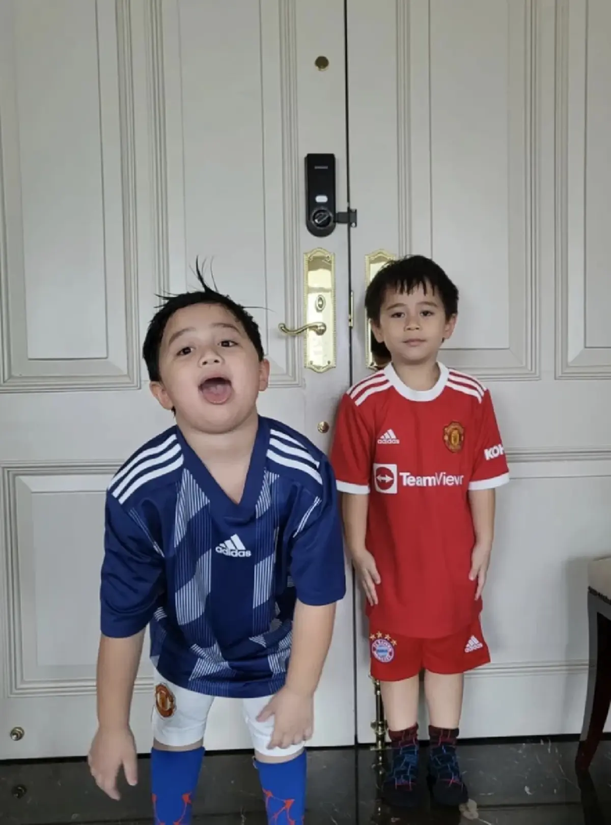 ภาพล่าสุด น้องพายุ ฝาแฝดทายาทหมื่นล้าน น้องพายุ ผอมลง