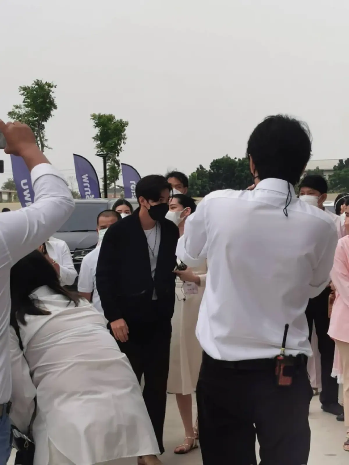 รู้สาเหตุ โตโน่ ภาคิน หลั่งน้ำตาปล่อยโฮหลังจบพิธีอาลัย แตงโม นิดา