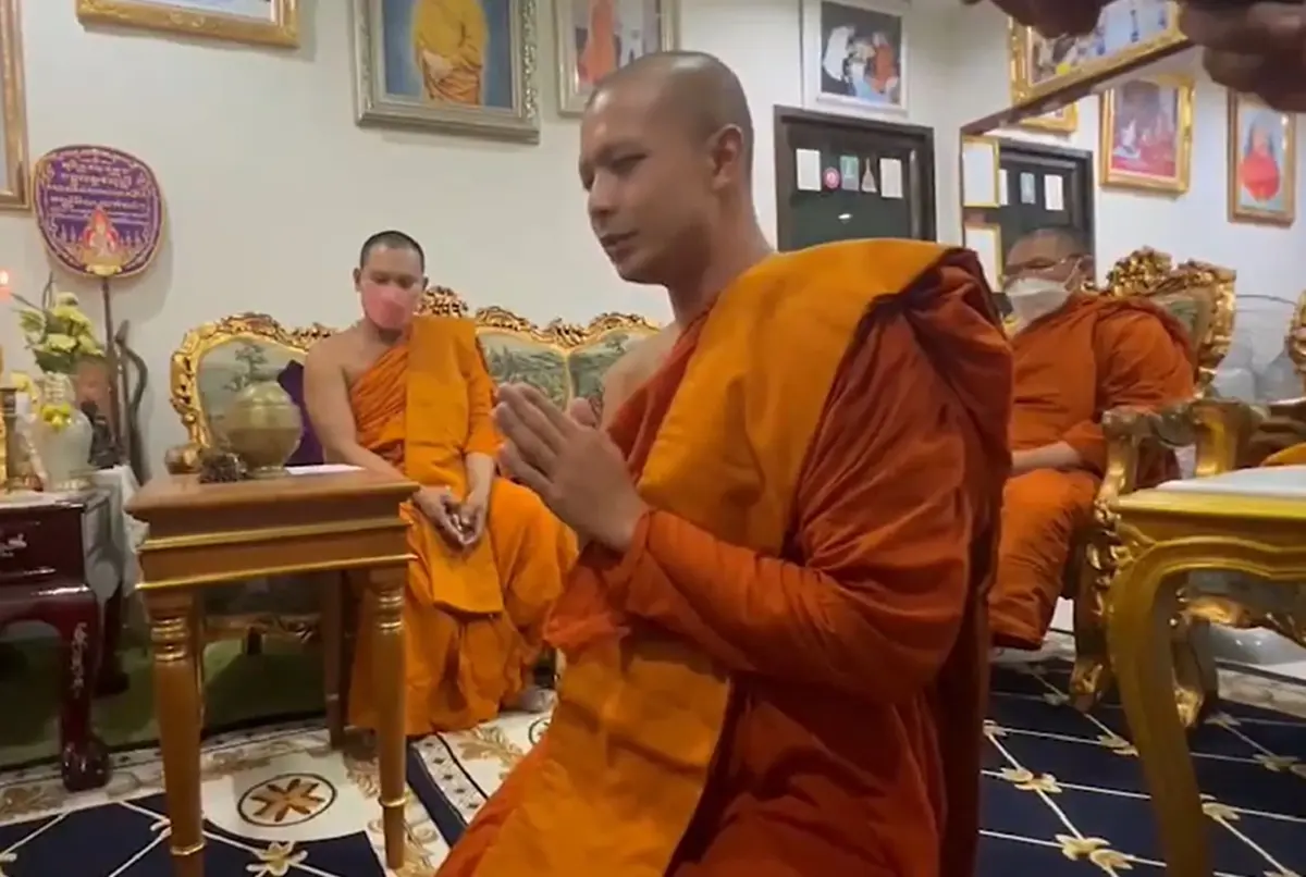 ด่วน หลวงพี่กาโตะสึกแล้ว เจ้าตัวลงคลิปขณะลาสิกขา