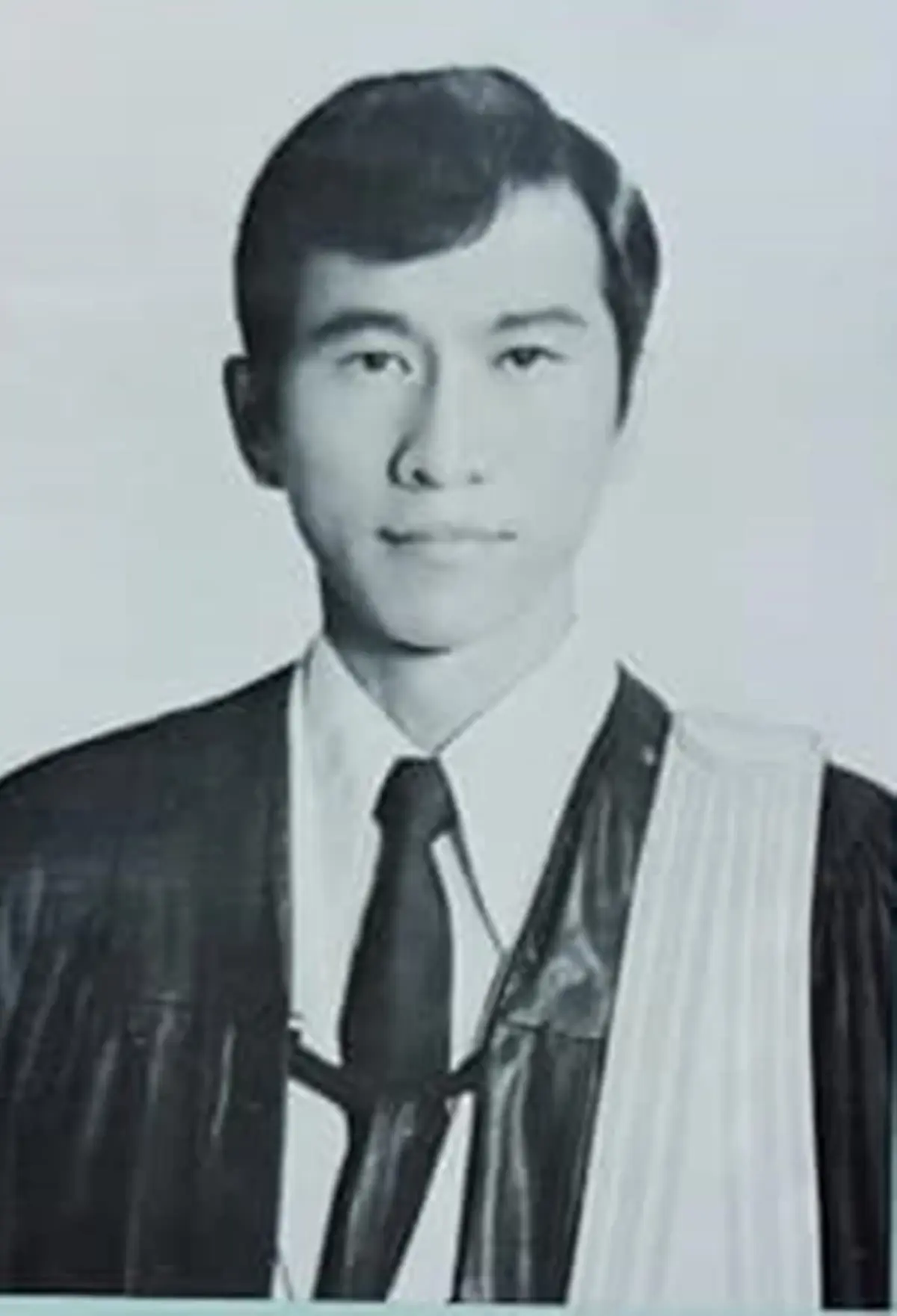เปิดประวัติ "ชนบท ศุภศรี" อดีตผู้พิพากษา รู้เลยทำไมกล้าวิจารณ์คดีเเตงโม นิดา
