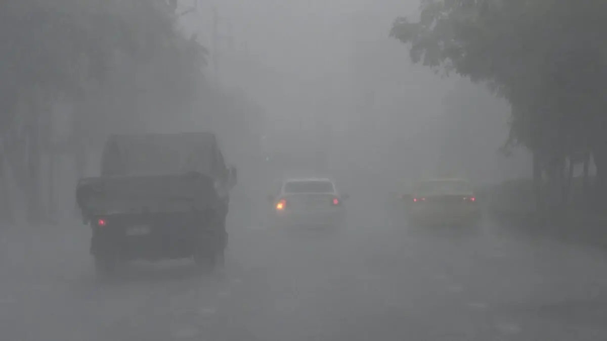 อุตุฯเตือน คลื่นกระแสลมปกคลุม เช็คจังหวัดเสี่ยงฝนฟ้าคะนอง ระวังอันตราย