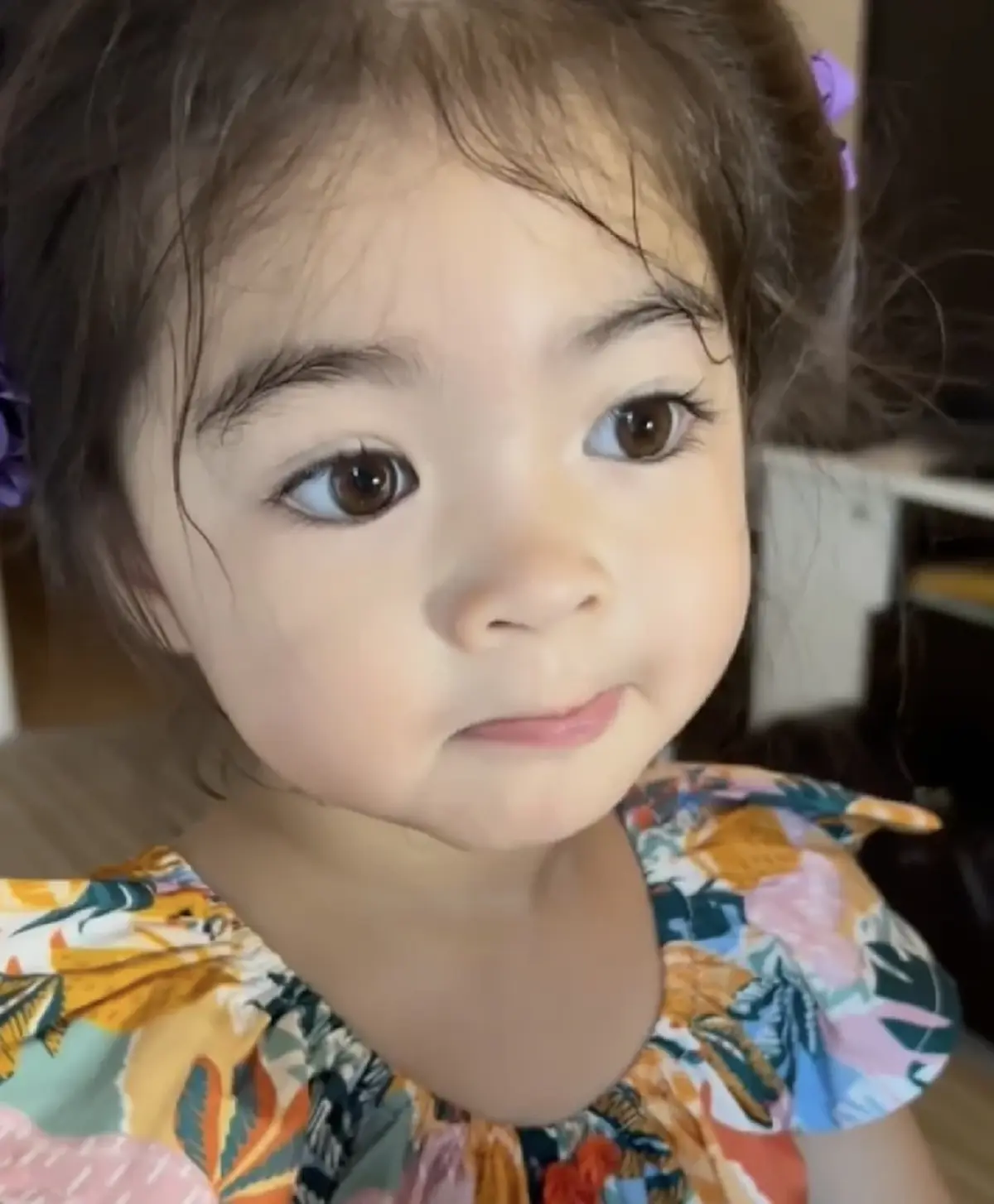  ลิเดีย พูดไม่ออกหลังเห็น น้องเดมี่ แต่งหน้าให้คุณยาย / เดมี่ แต่งหน้าให้ยาย