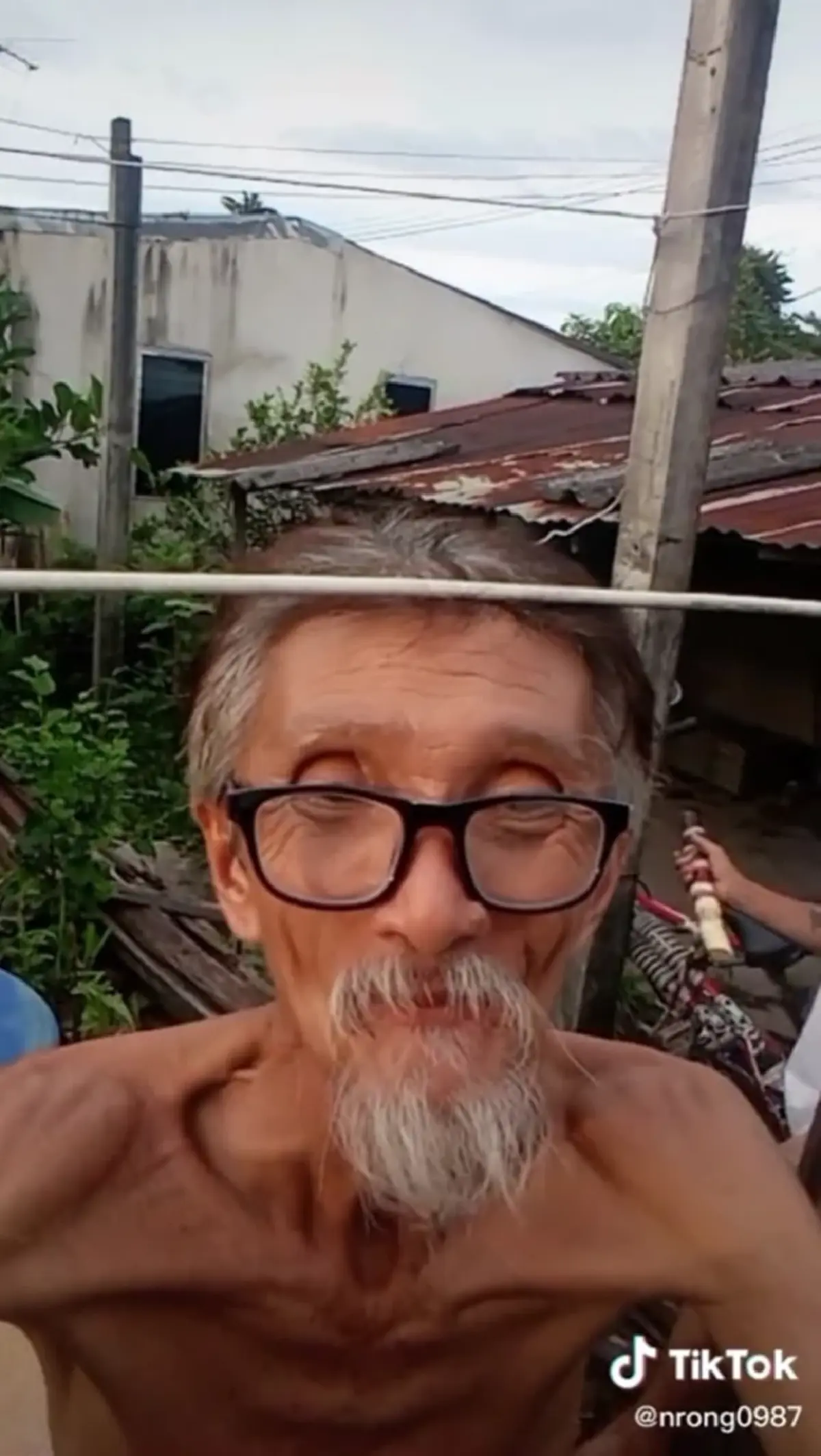 ขอแสดงความเสียใจ คุณลุงณรงค์ ดาว TikTok คนดังวัย 66 ปี เสียชีวิตแล้ว