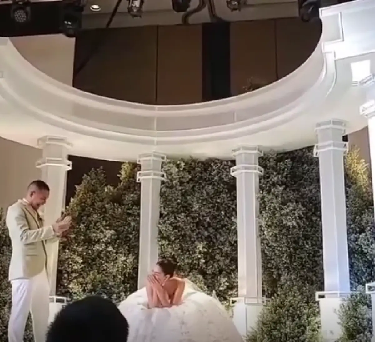 แพนเค้ก ถึงกับเข่าทรุด เห็นเซอร์ไพรส์ สารวัตรหมี จัดให้ในวันแต่งงาน