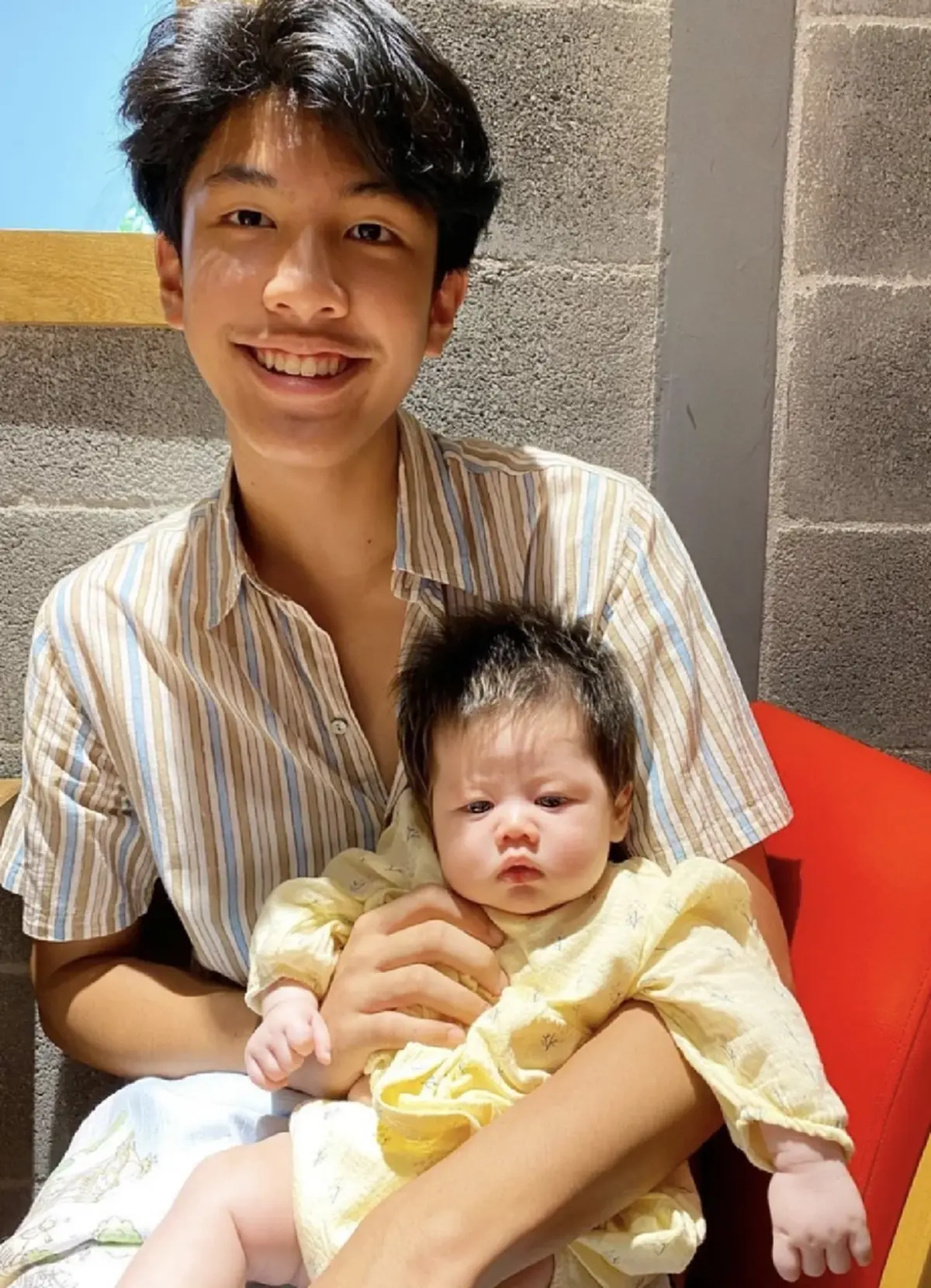 ชมพู่ อารยา พาลูกสาว น้องแอบิเกล เจอ ลุงเคน-ป้าหน่อย หลงสาวน้อยหนักมาก