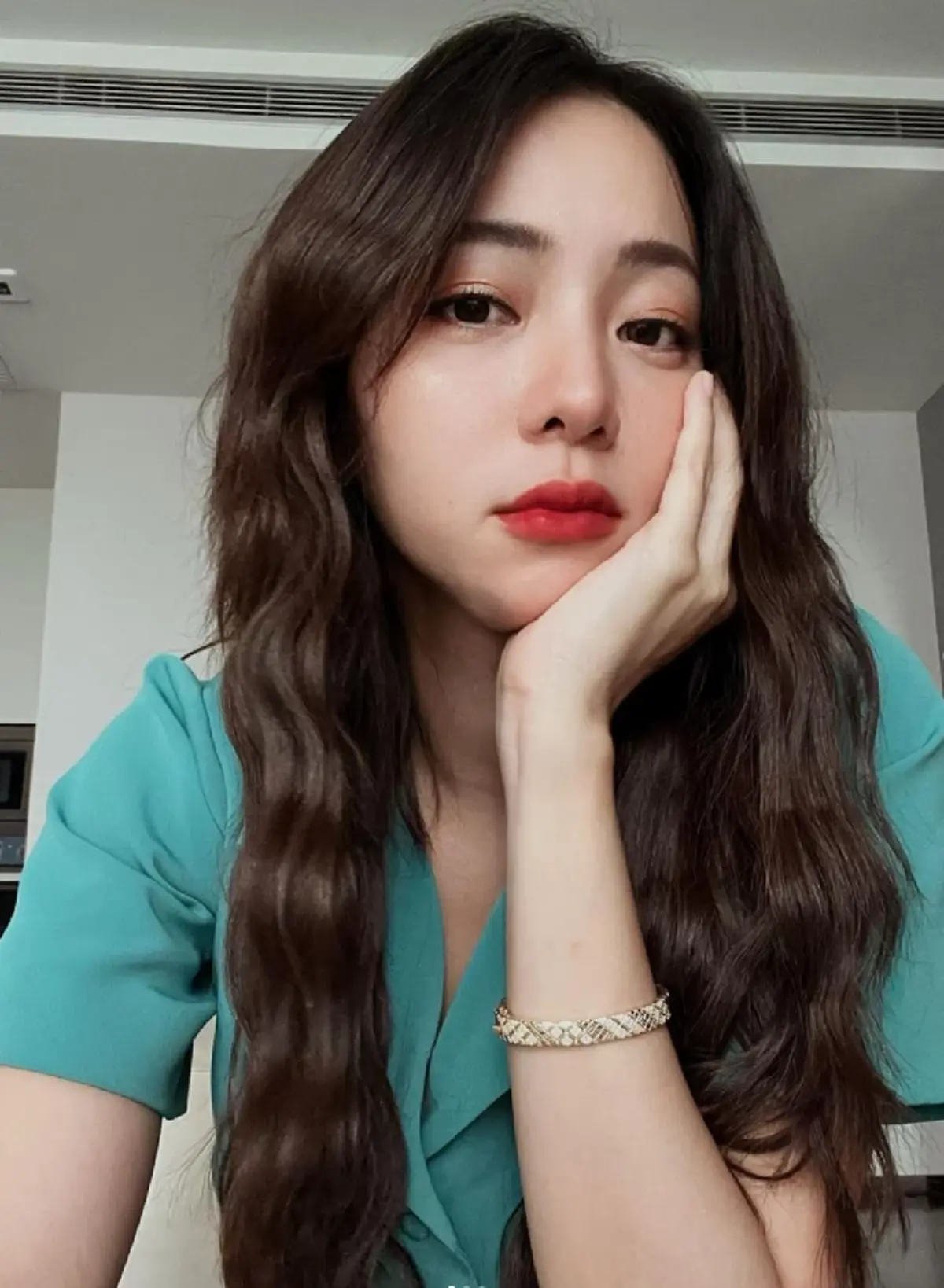 นิวเคลียร์ โพสต์ฟาดกลับ ด้วยแคปชั่นสุดแซ่บ ทำเอาเพื่อนซี้คอมเมนต์เดือดแทน