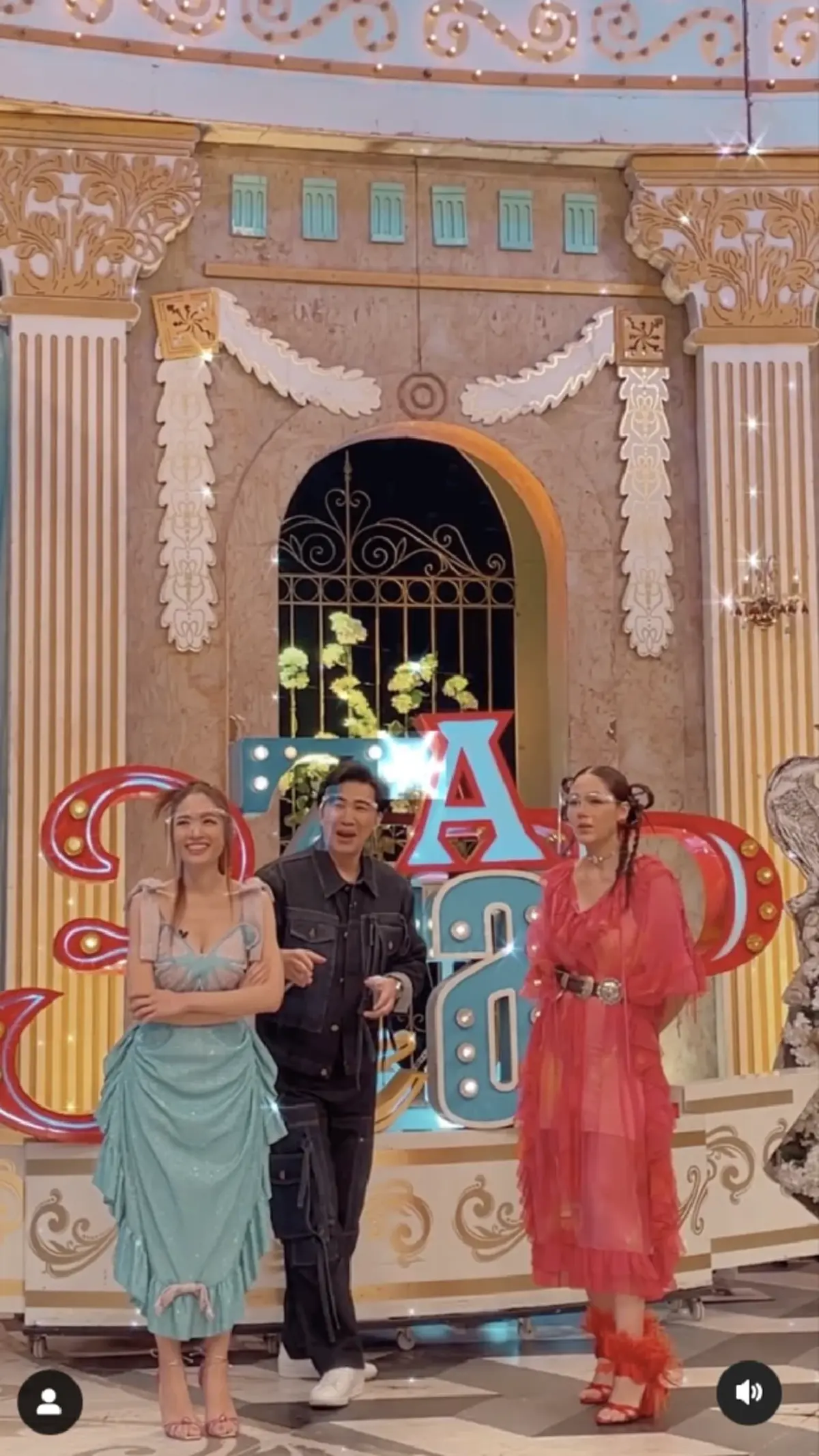 เปิดลุค แอฟ ทักษอร โชว์หลังกลางรายการ ช็อตนี้ หนุ่ม กรรชัย ถึงกับแอบยิ้ม