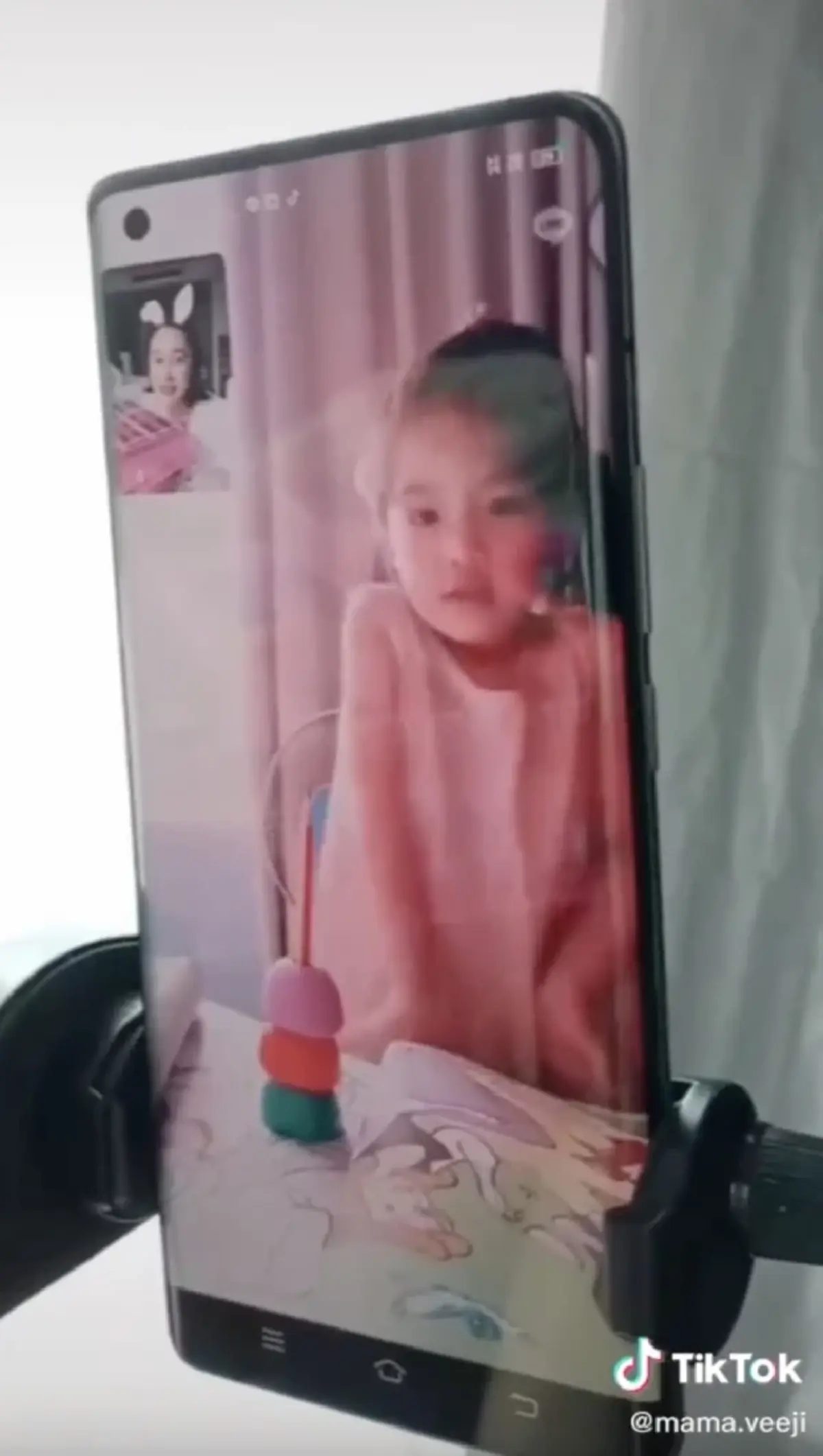ติ๊ก บิ๊กบราเธอร์ วิดีโอคอลลูกสาว น้องวีจิ หลังไม่ได้เจอในวันแม่