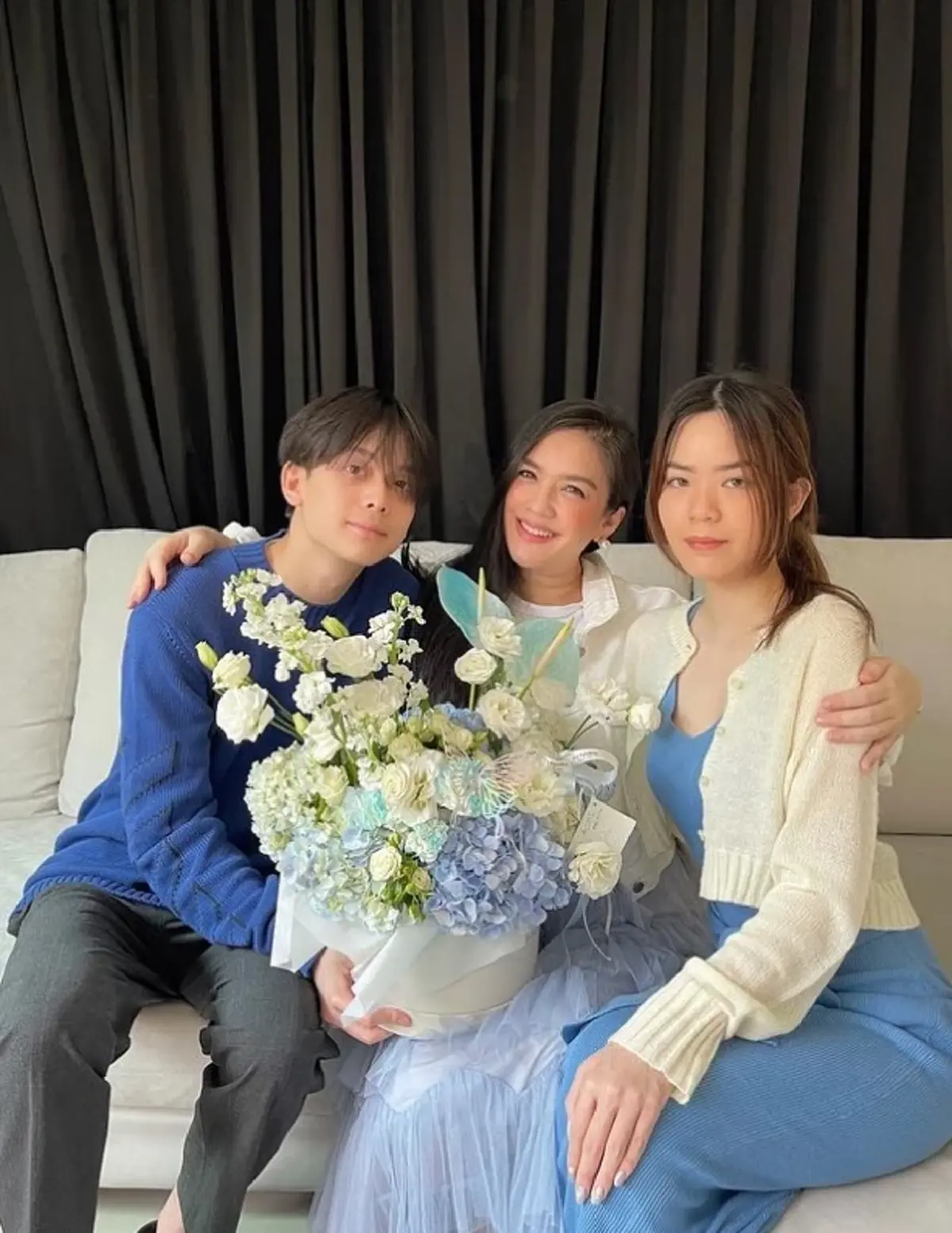น้องอชิ กราบ ไหว้ โบ ชญาดา วันแม่แห่งชาติ