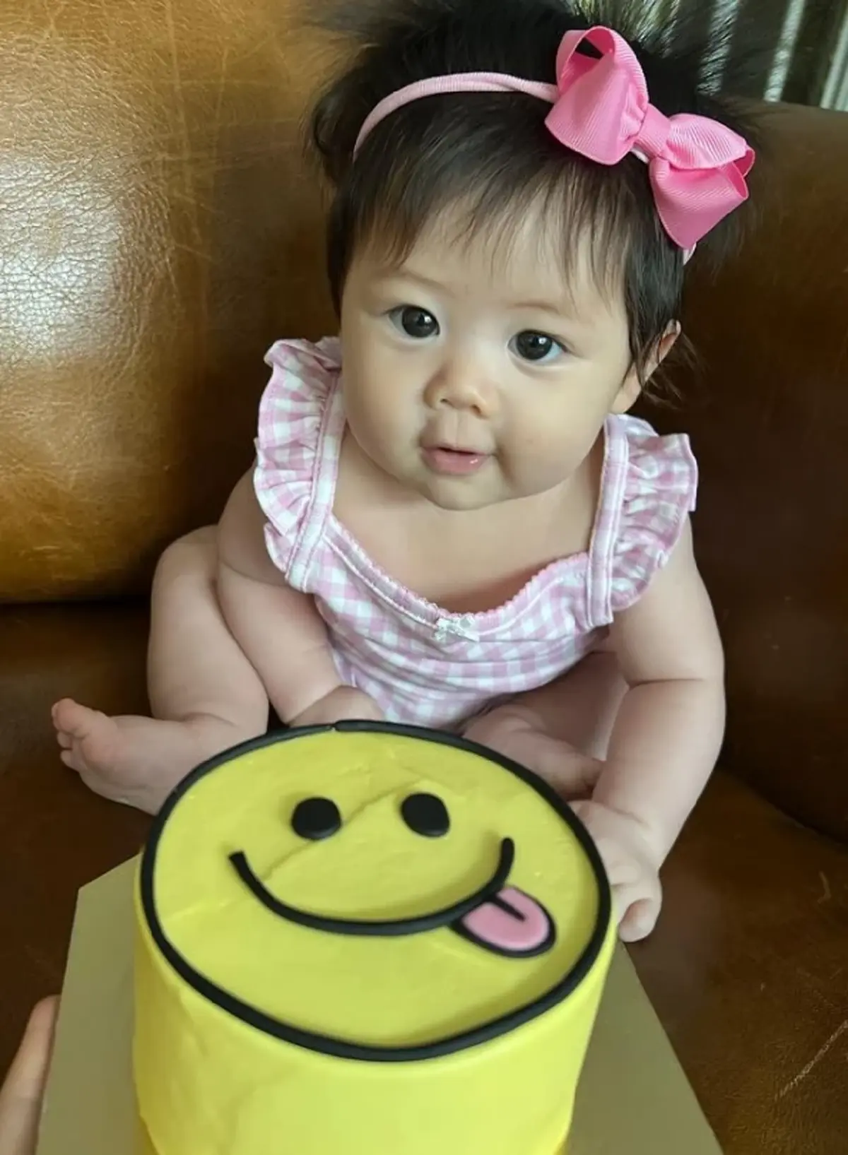 ชมพู่ อารยา  น้องแอบิเกล มีอายุครบ 5 เดือน