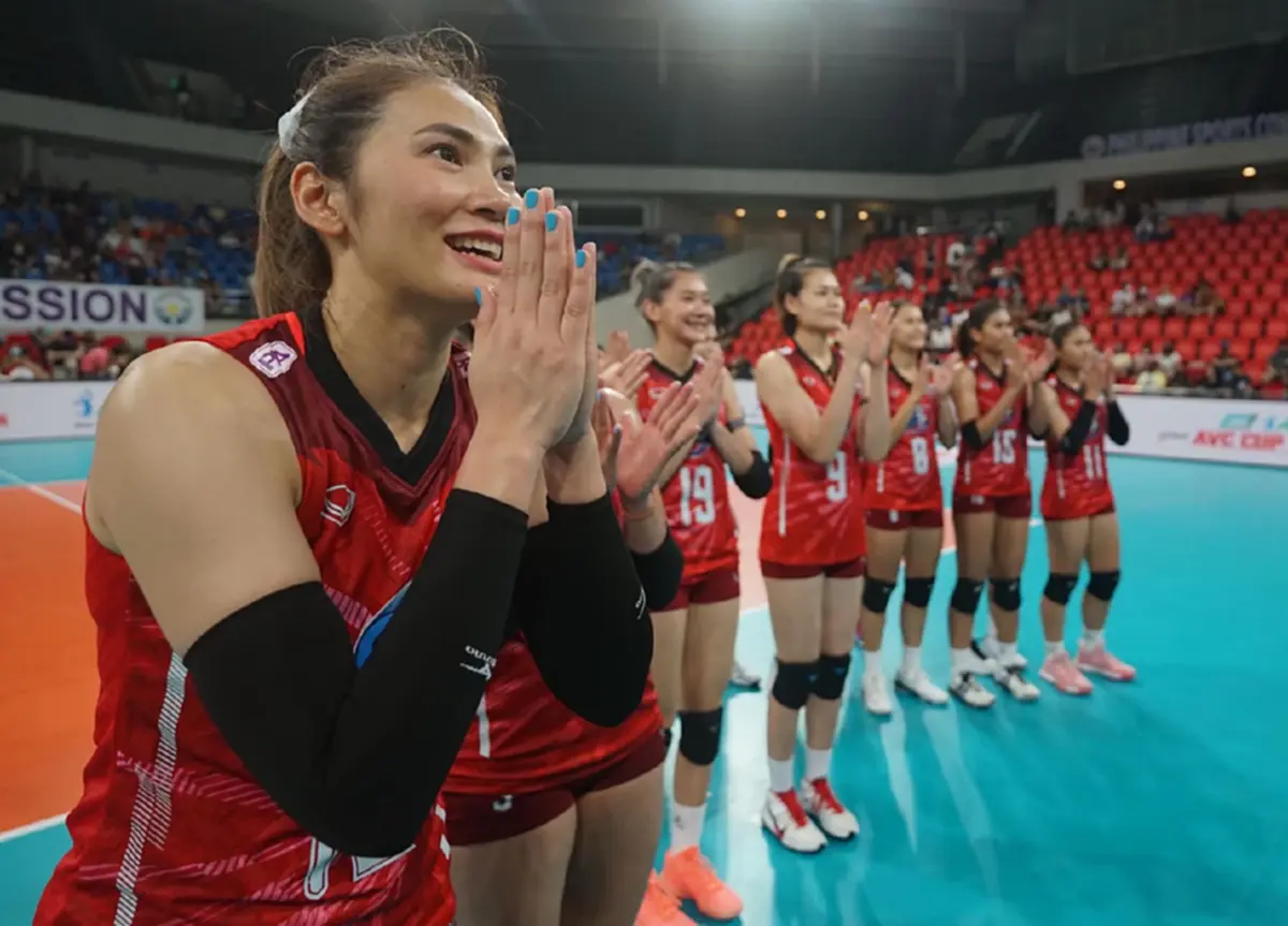 ควันหลงวอลเลย์บอลหญิง อีกช็อตเดือด โค้ชด่วน ถามลูกทีมเสียงดังลั่นสนามแข่ง ปล่อยให้ เวียดนาม ทำแต้มมีความหวัง