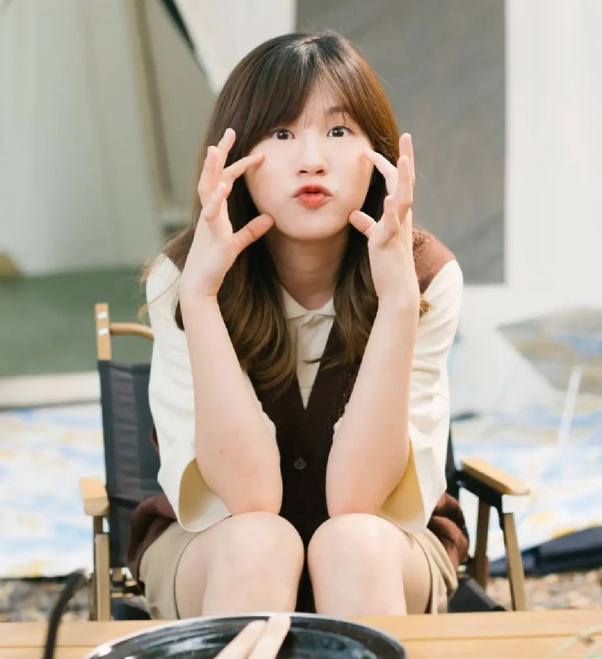 ด่วน เบล วริศรา เจ้าของเพลงฮิต เอาปากกามาวง  ประสบอุบัติเหตุทางท้องถนน