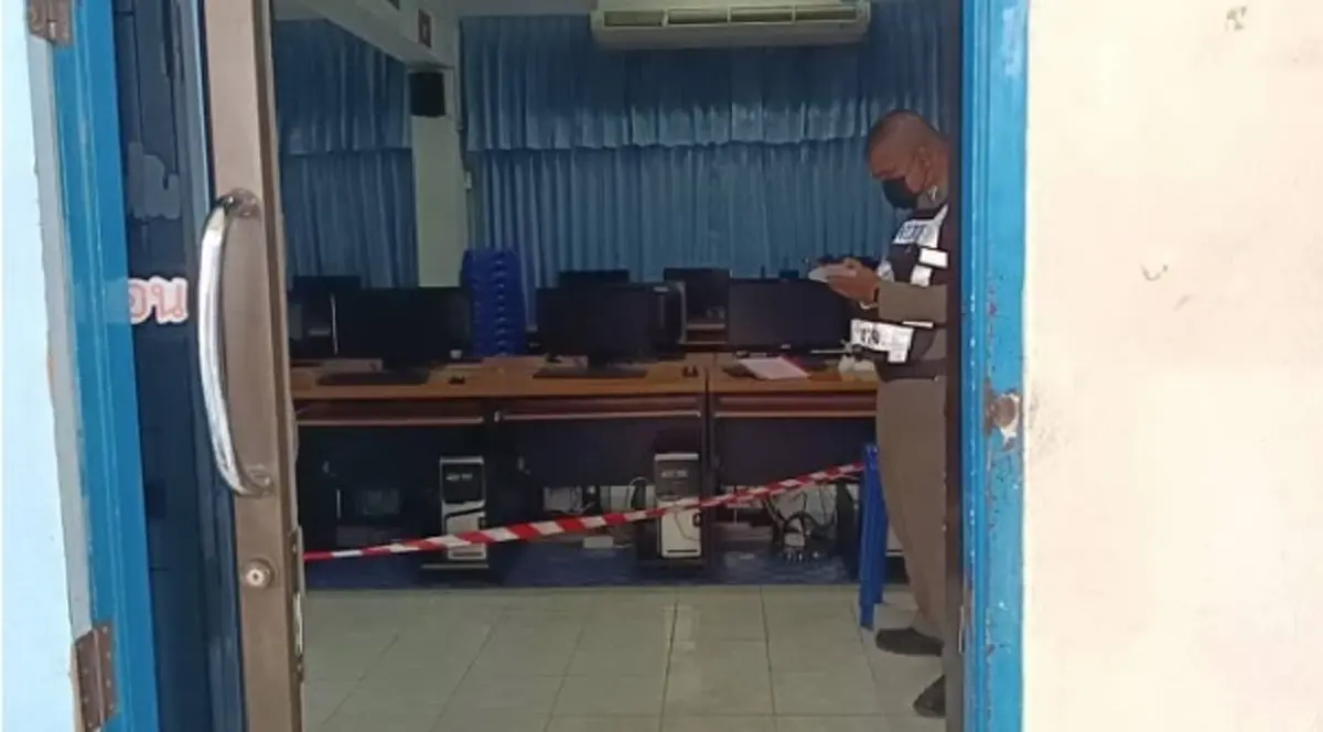 ถึงบางอ้อทันที ครูพูดแล้ว ทำไมบอกว่าคีย์บอร์ดระเบิด ไม่ใช่ปืนลั่น ในตอนแรก