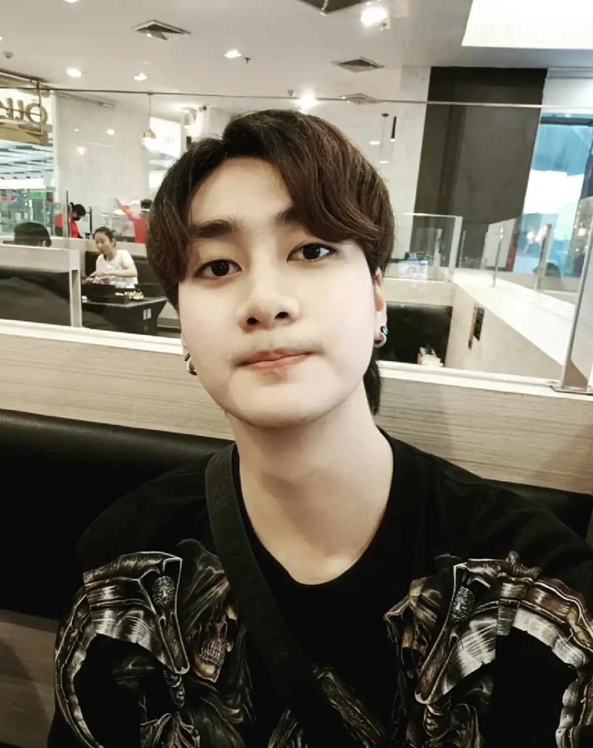 ฟร้อง ศุภกิจ  เอ้ ชุติมา โพสต์โสดจีบได้ เลิกกัน 