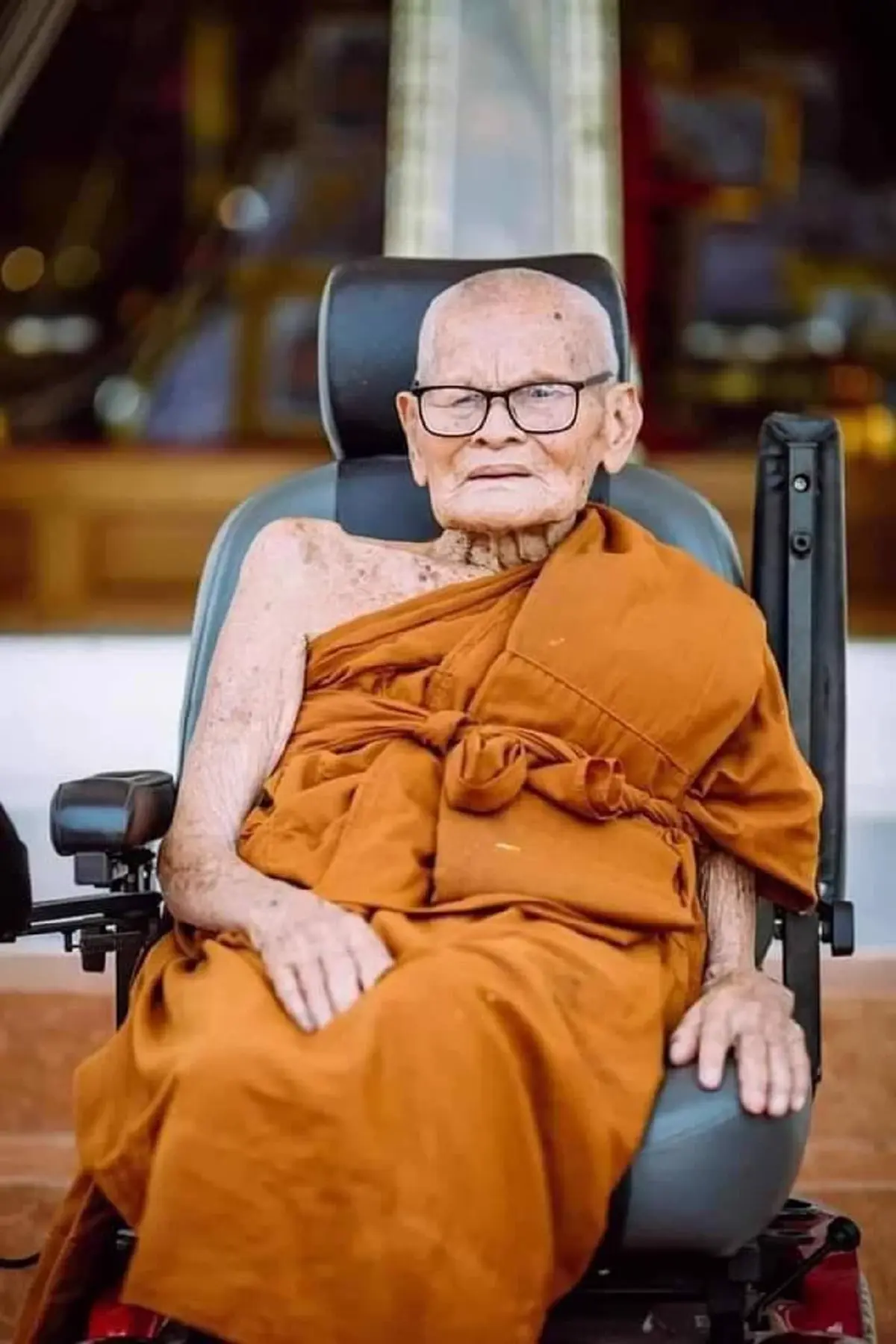 สิ้นอริยะสงฆ์ 6 แผ่นดิน "หลวงปู่บุดดา ปัญญาธโร" มรณภาพ สิริอายุ 111 ปี