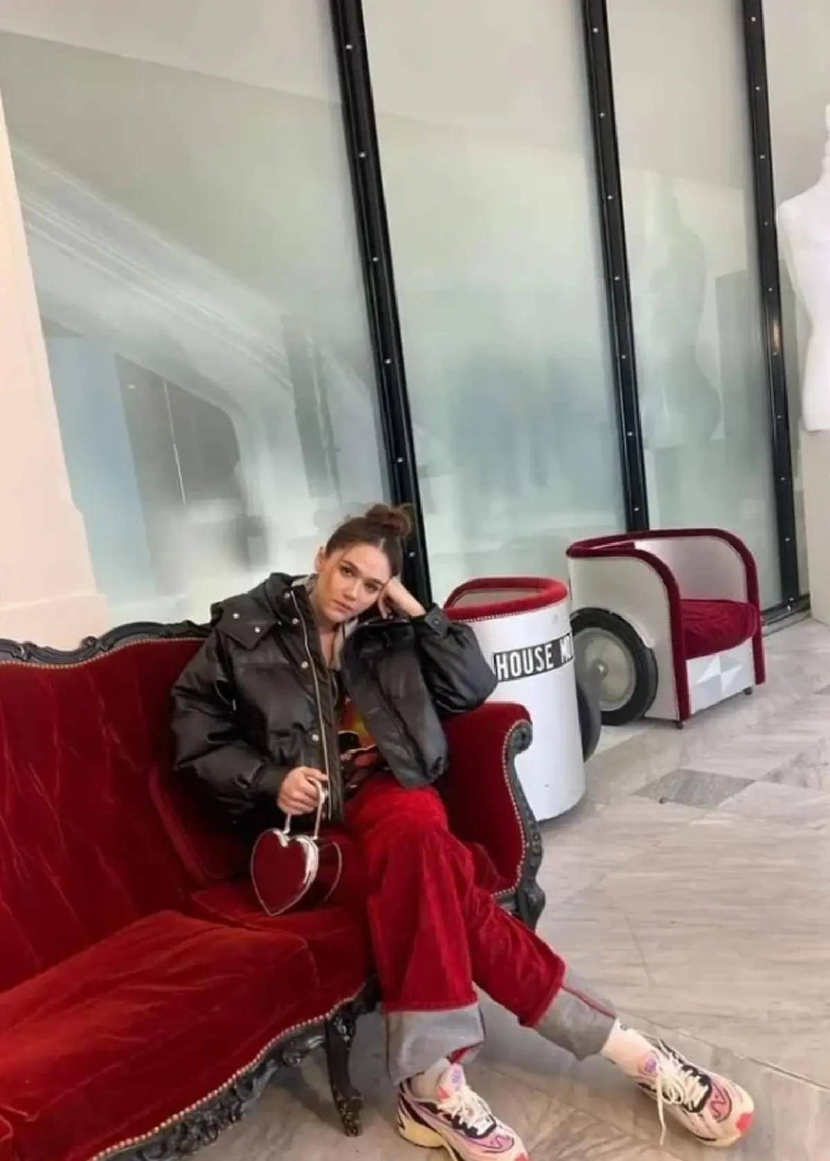 ชมพู่ อารยา โพสต์ล่าสุดในไอจี หลังสามี น็อต วิศรุต โดนโยง ข่าวลือ