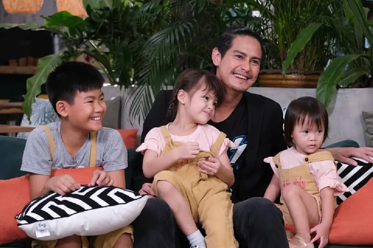 น้ำ รพีภัทร พาลูกๆทั้ง 3 คนไปออกรายการพร้อมหน้ากันครั้งแรก 