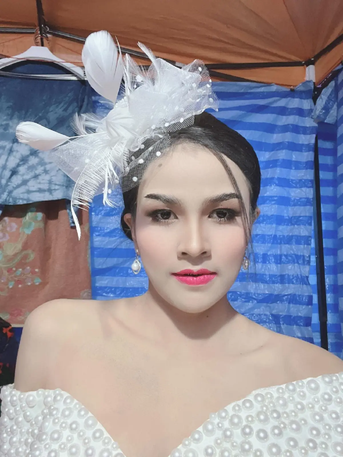 โฉมหน้า แพรวธิดา เสียงวิหค ผู้รับบาทบาทนางเอกหมอลำเสียงวิหค ต่อจาก ยูกิ เพ็ญผกา ยูกิไหทองคำ