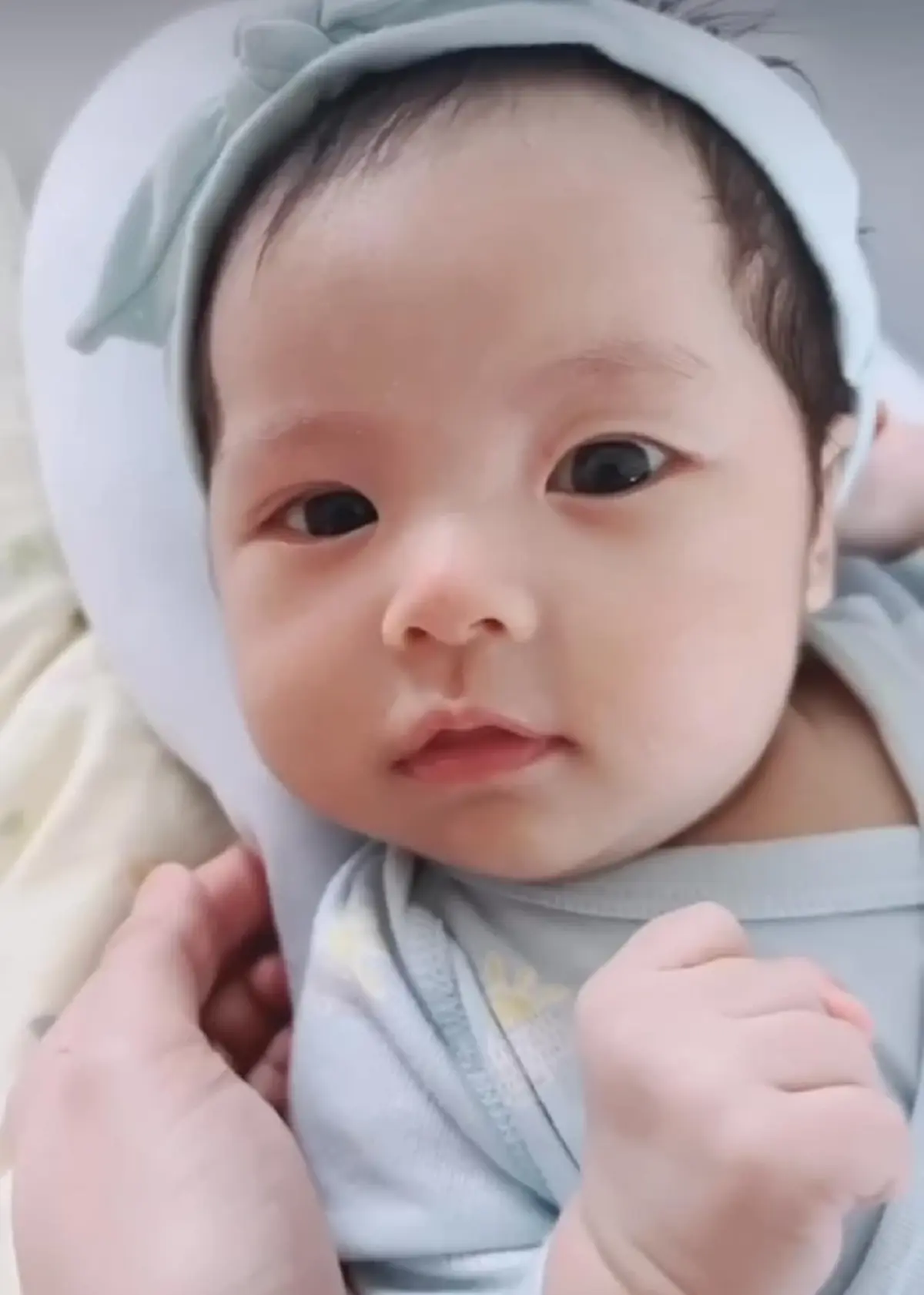 ส่องภาพ น้องวิริน ลูกสาว เวียร์ ศุกลวัฒน์ 