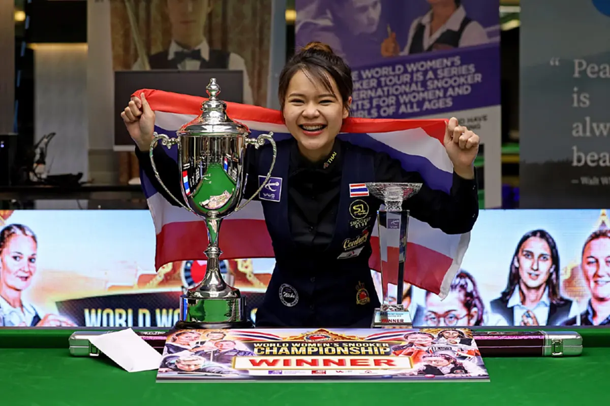 ใบพัด ศรีราชา ผงาดแชมป์โลกสนุกเกอร์ จารึกประวัติศาสตร์สอยคิวหญิงไทยคนที่ 2