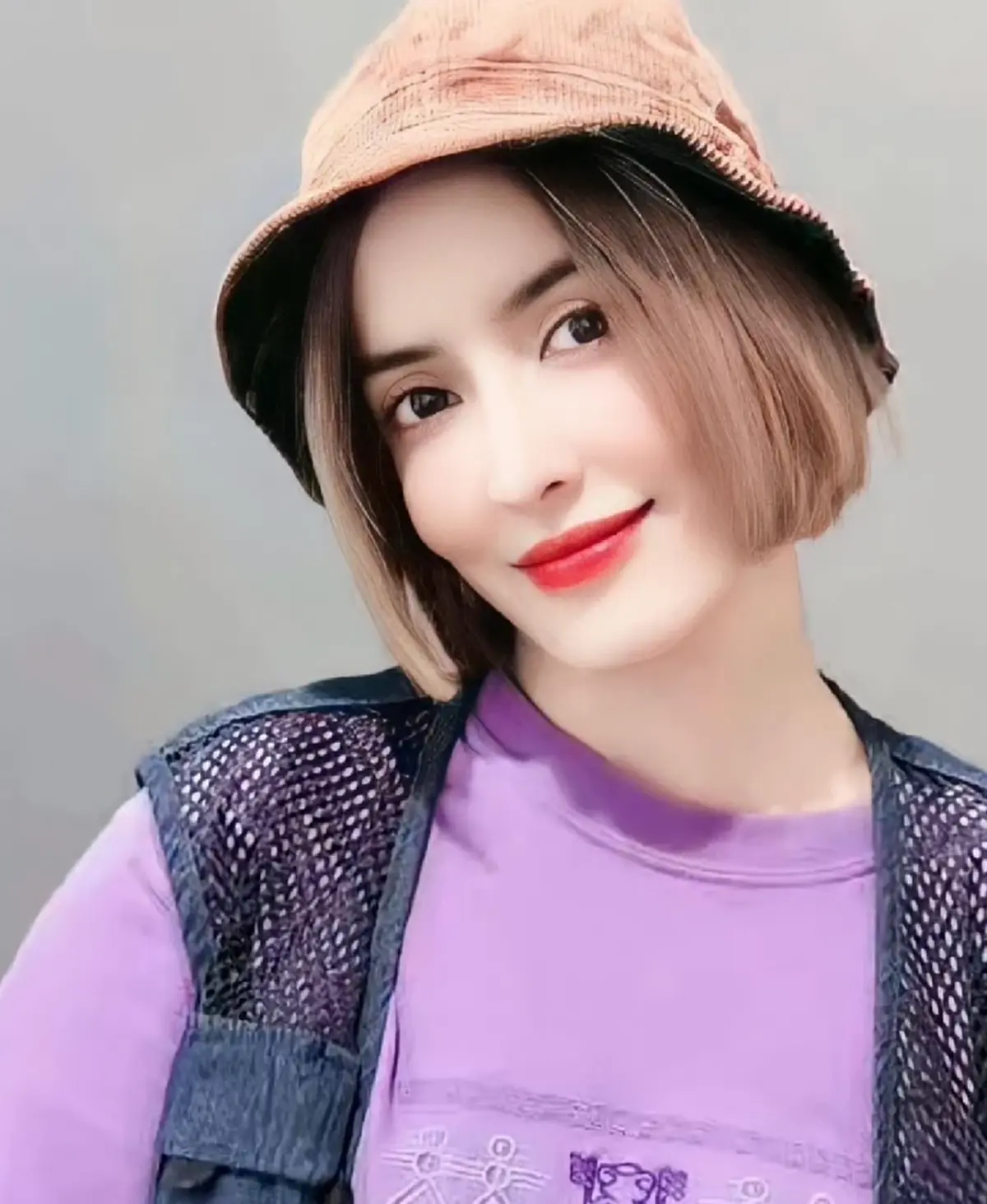 พิ้งกี้ สาวิกา โพสต์คลิปล่าสุด ทำคนหลุดโฟกัสหวยในมือ ก่อนซูมเห็นเต็มๆ